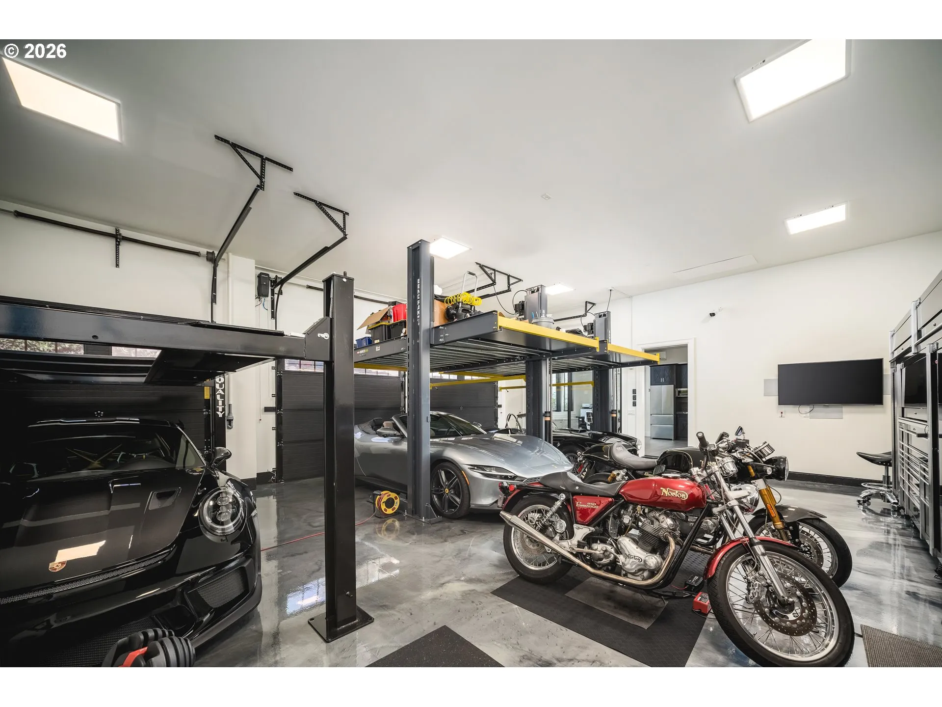 Garage
