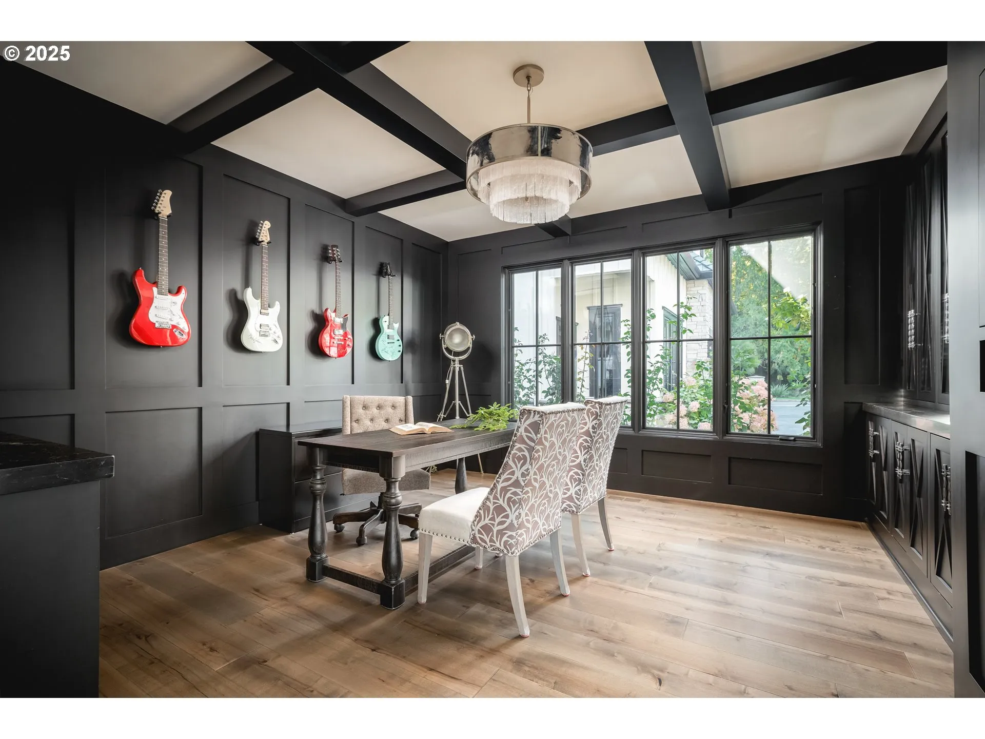 Den/Office-Coffered Ceilings