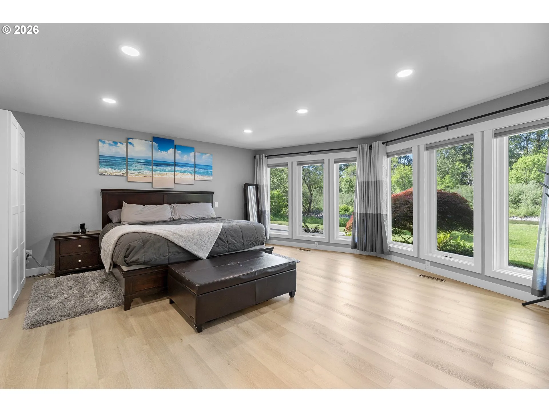 Primary Bedroom-Main