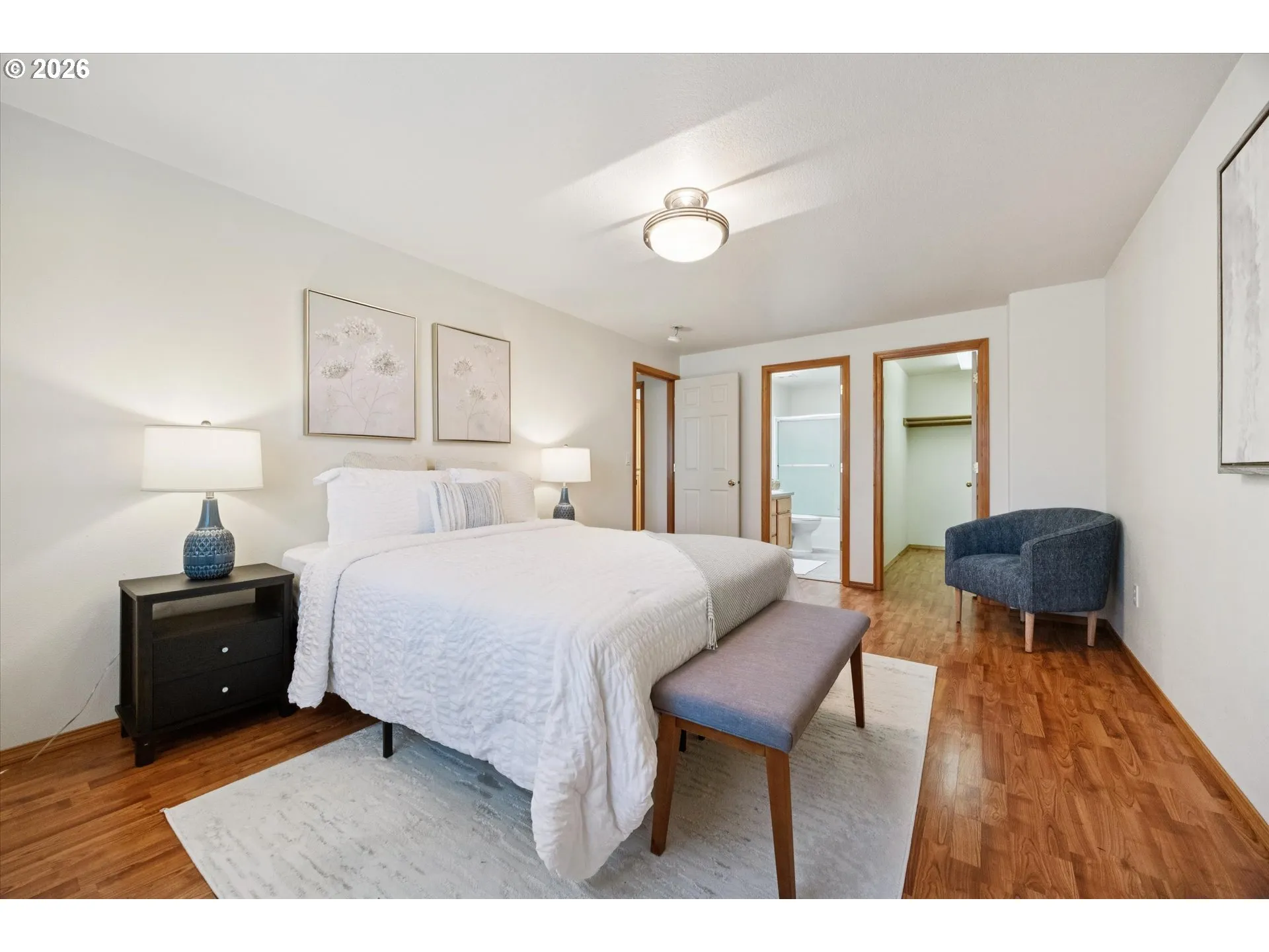 Primary Bedroom-Upper