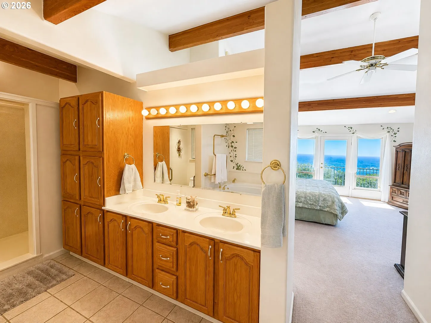 Bedroom, Owner's Suite-Main