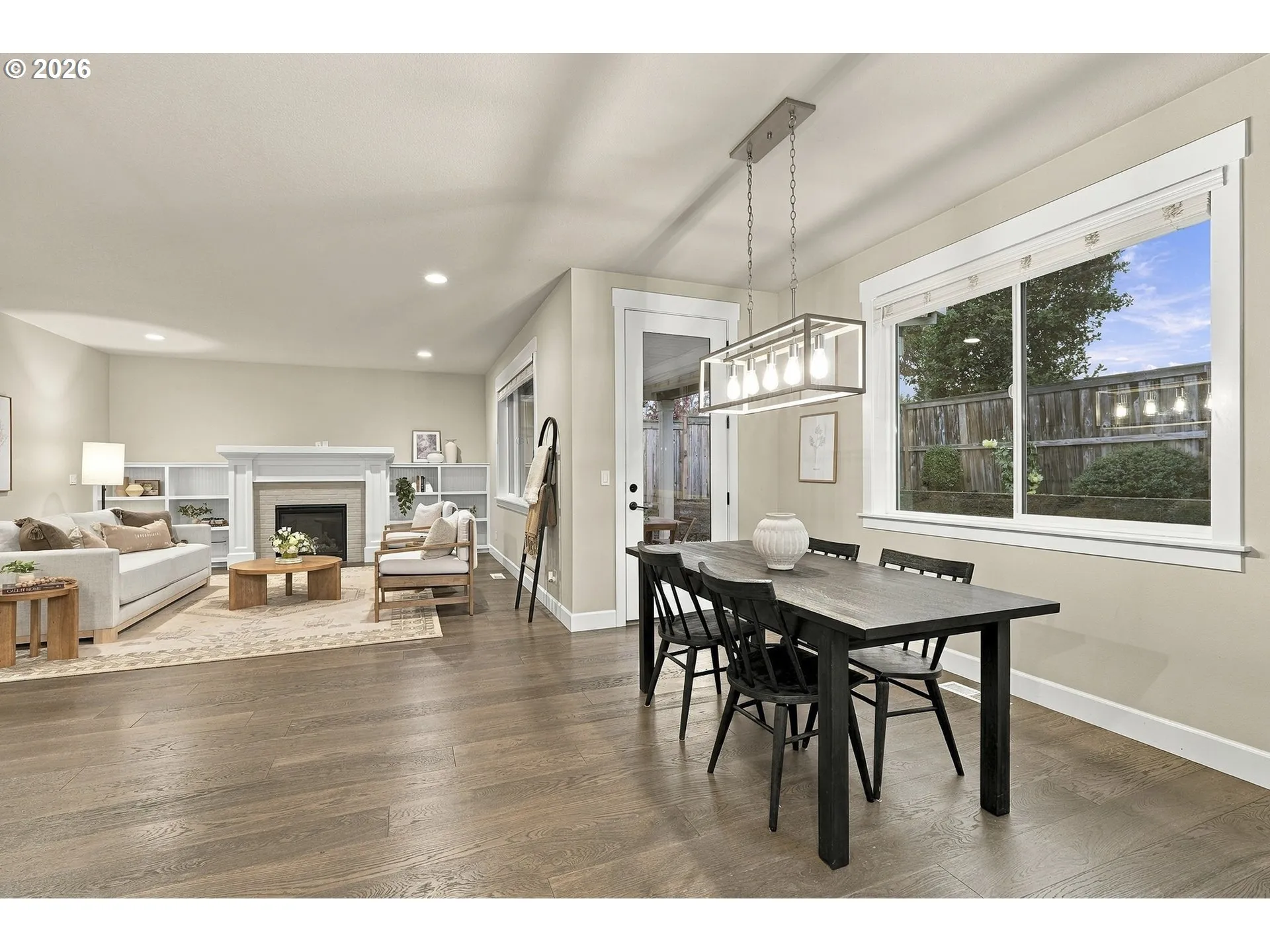 Living Room/Dining Room