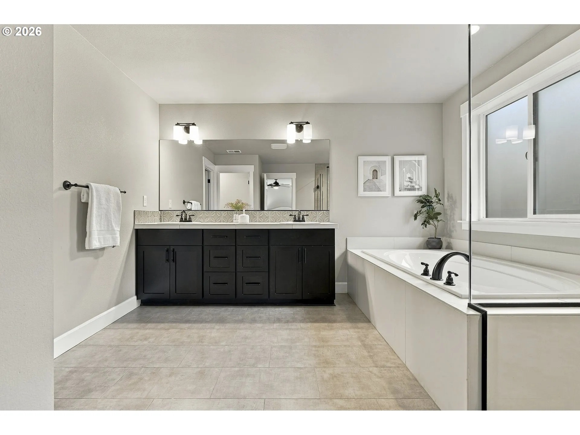 Bathroom, Attached-Double Sinks