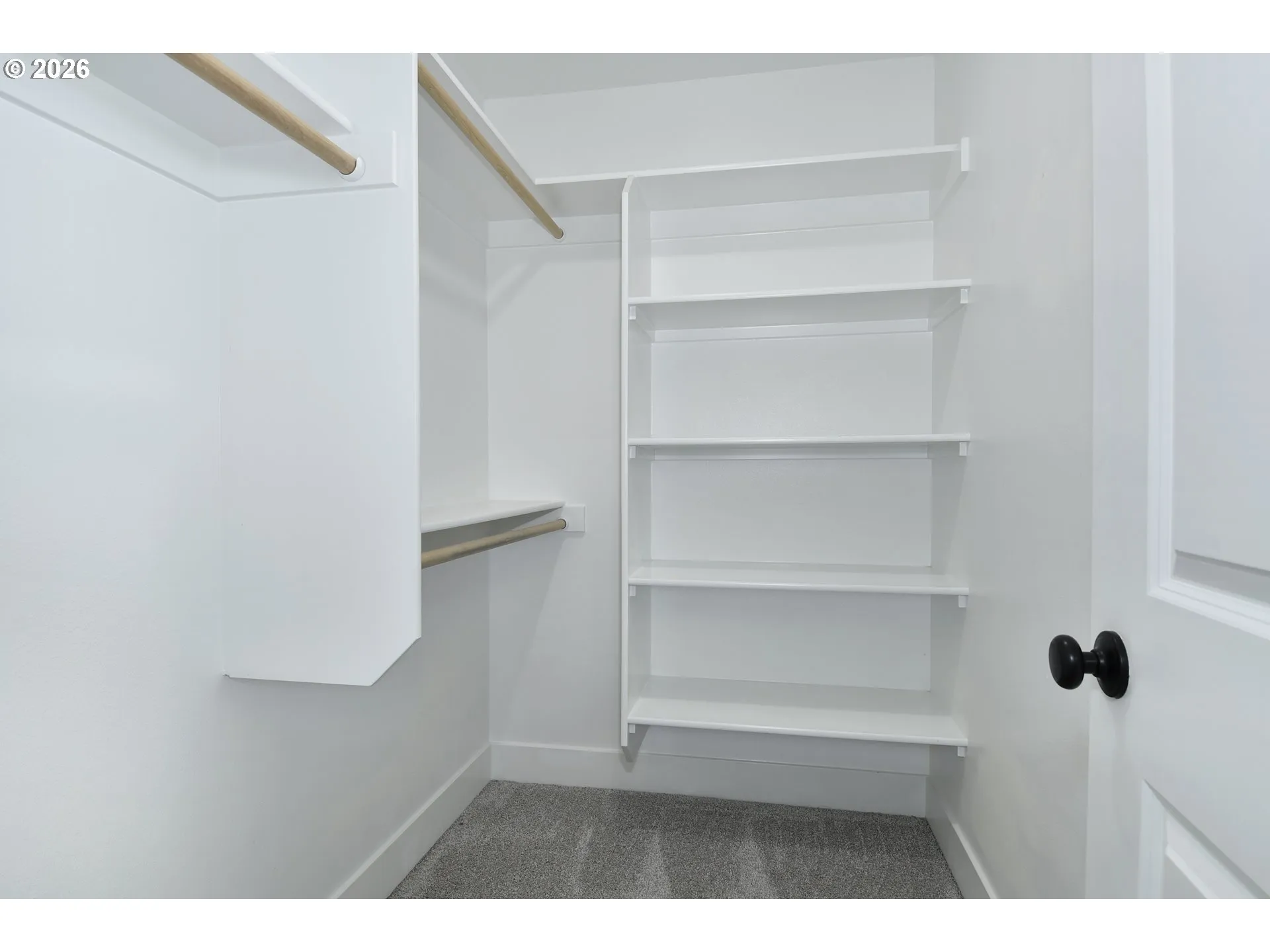 Bedroom, Owner's Suite-Walk-In Closet