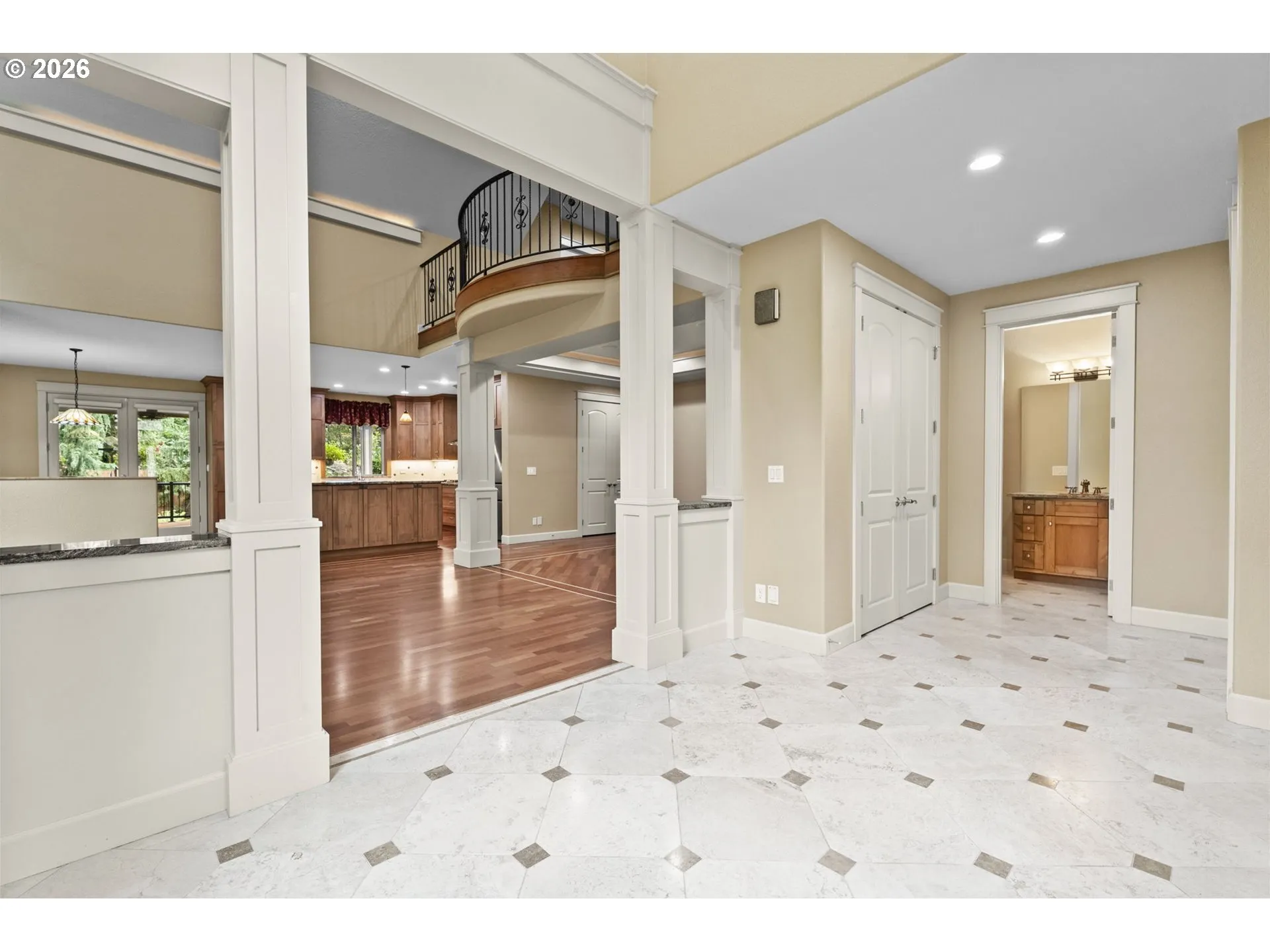 Entrance/Foyer