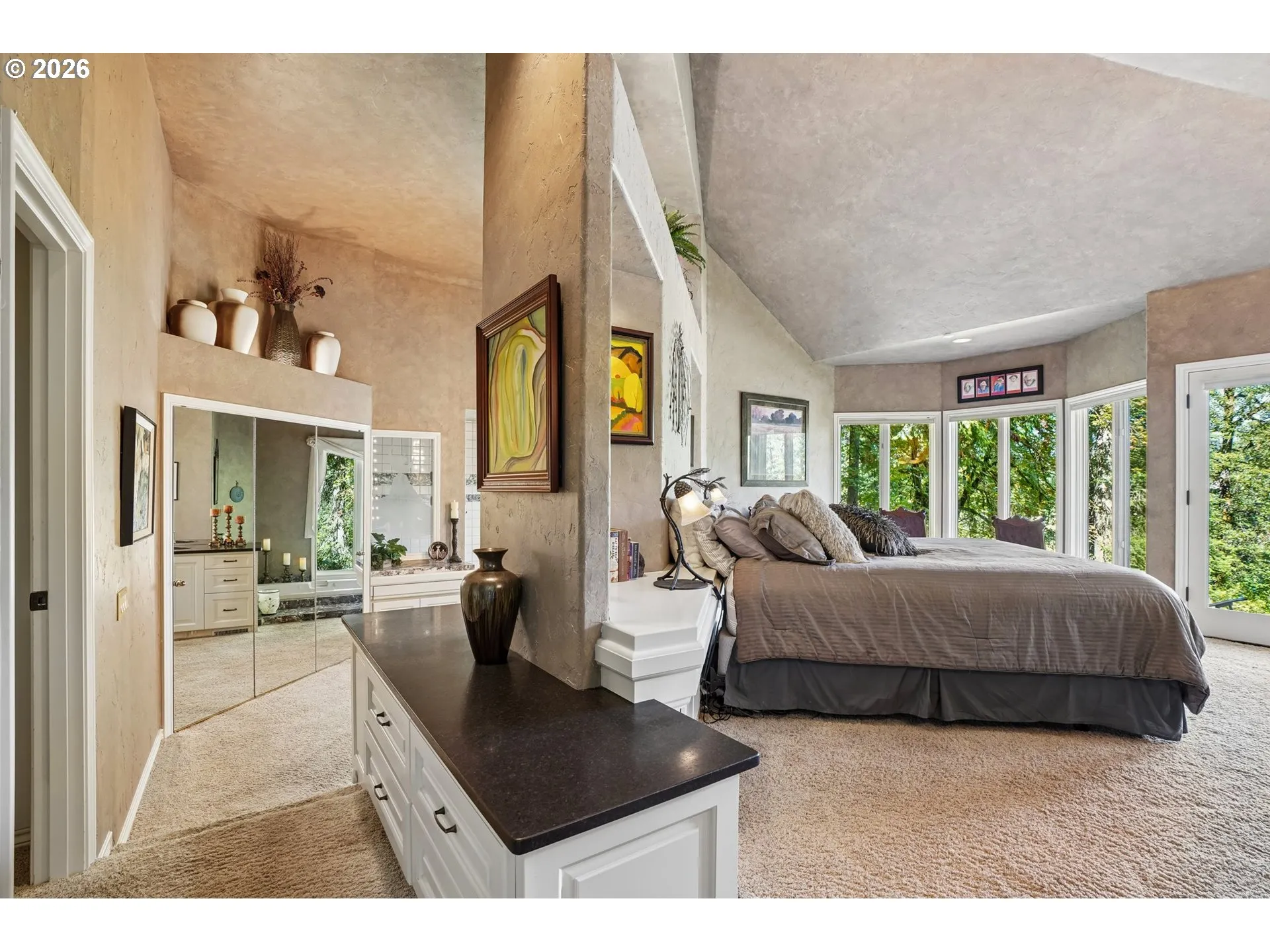 Bedroom, Owner's Suite