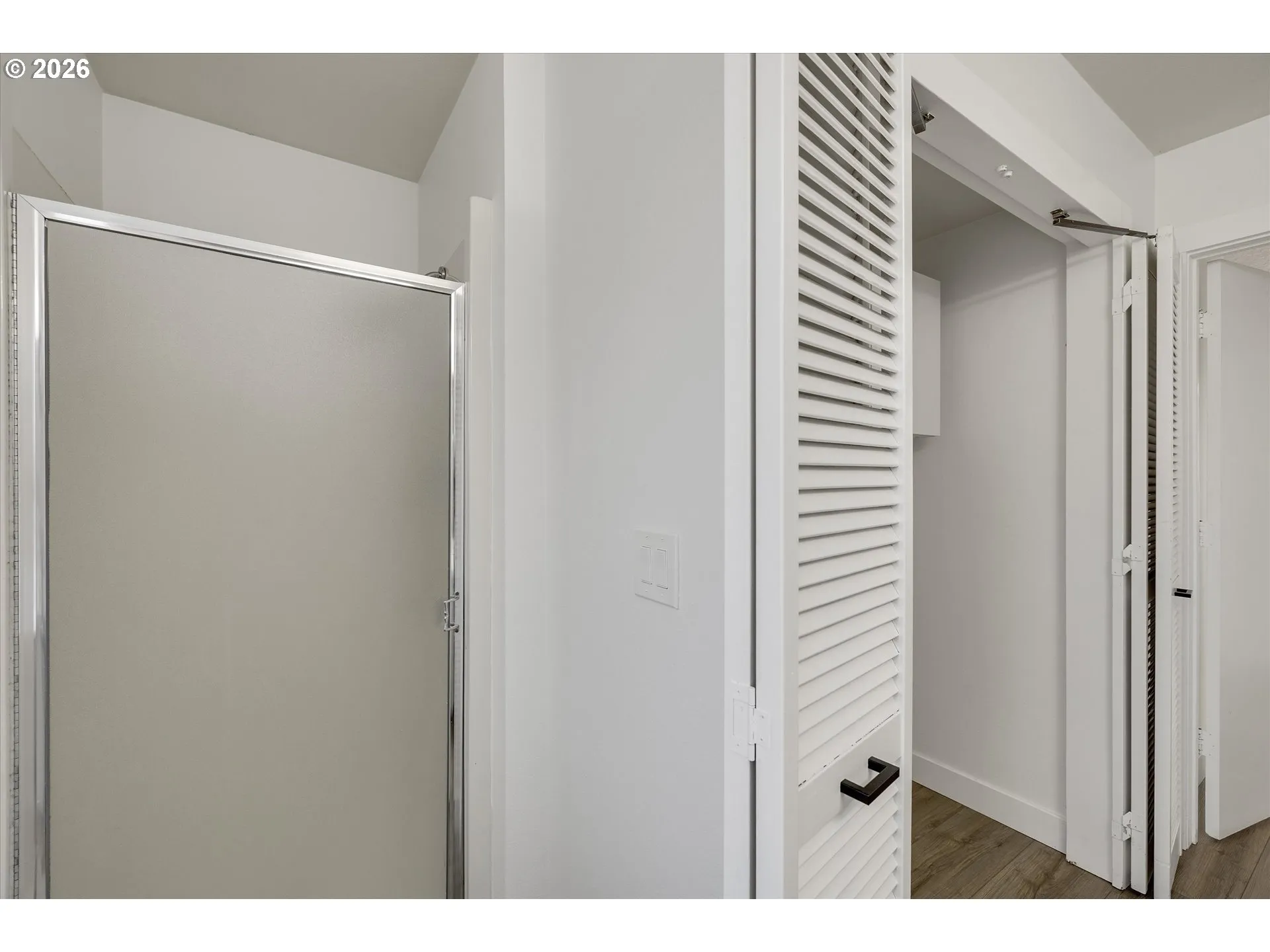 Bathroom-Hall