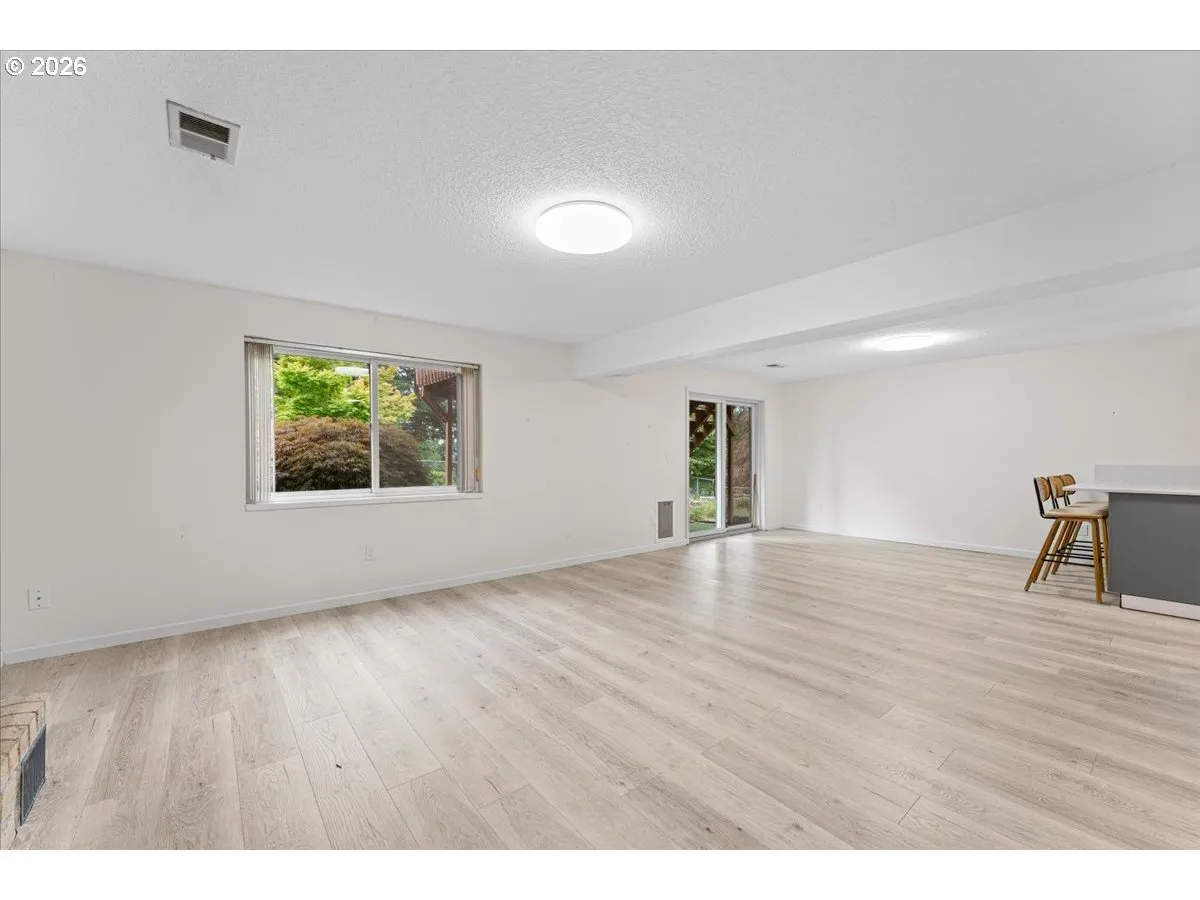 Family Room-Lower