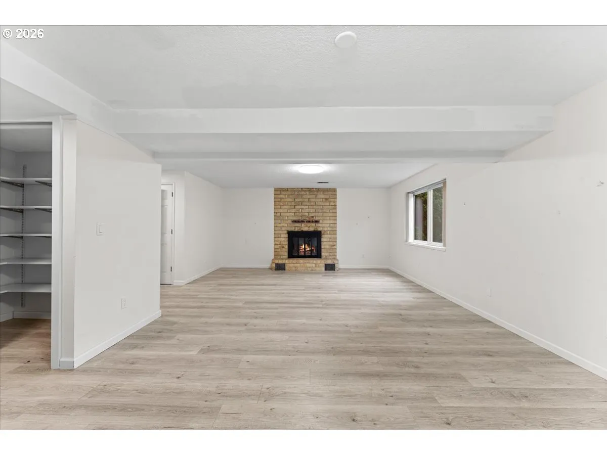 Family Room-Lower
