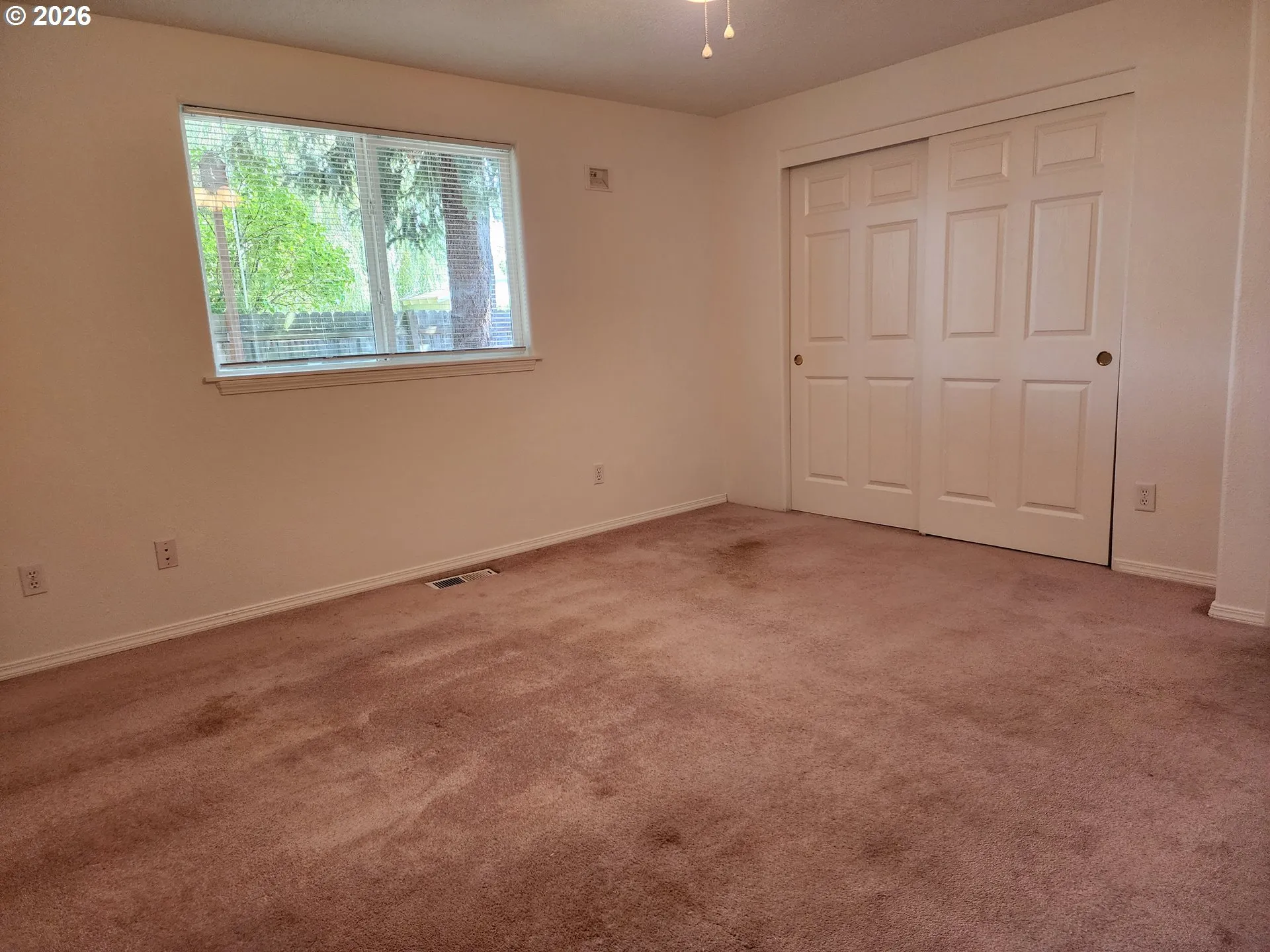 Bedroom, Primary-Ceiling Fan