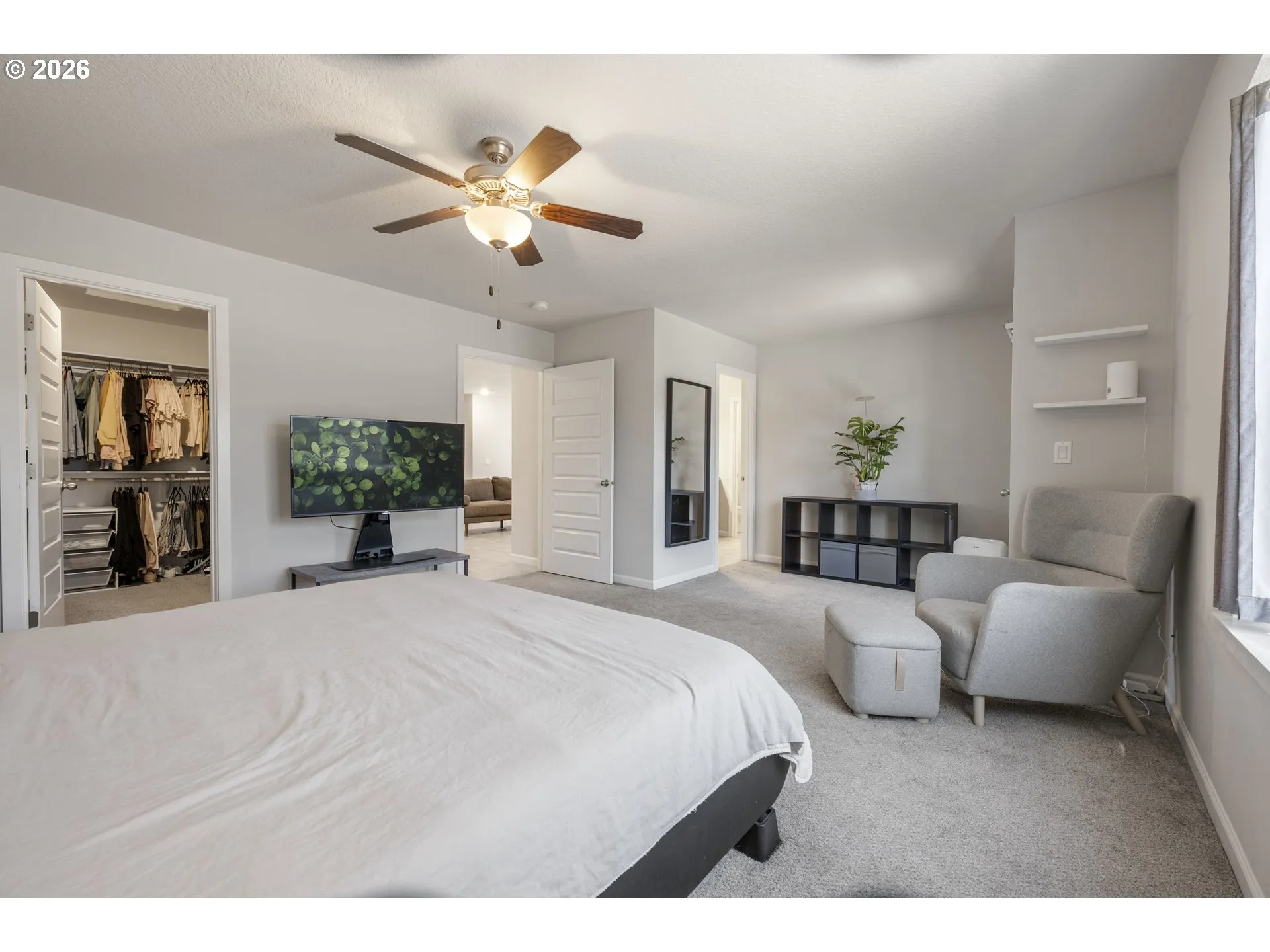 Bedroom, Primary-Ceiling Fan