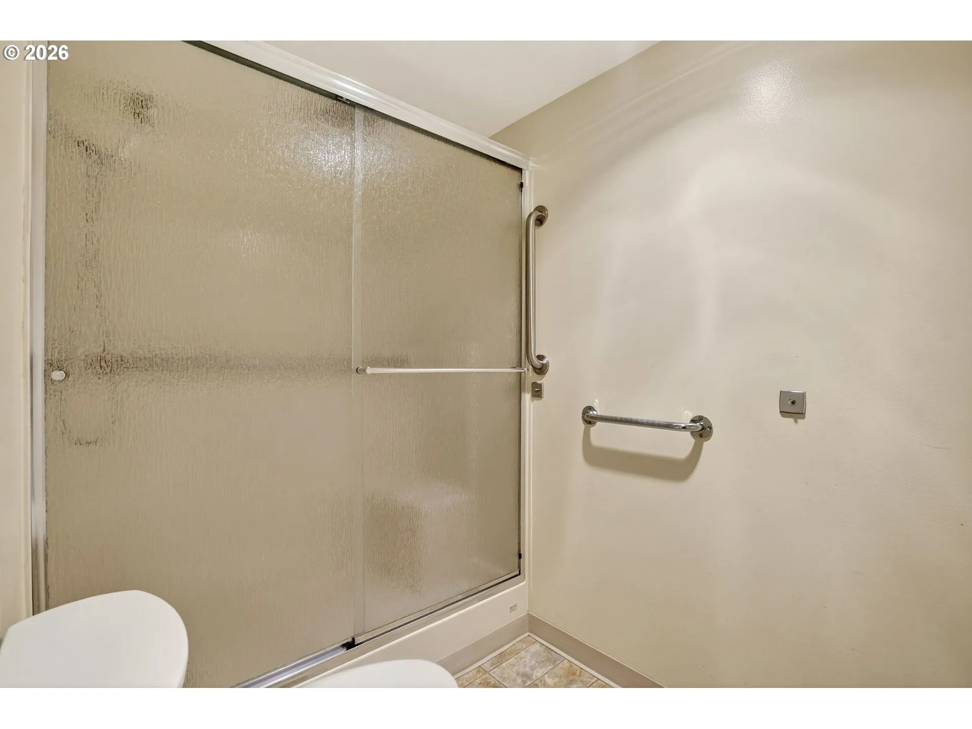 Bathroom-Walk in Shower