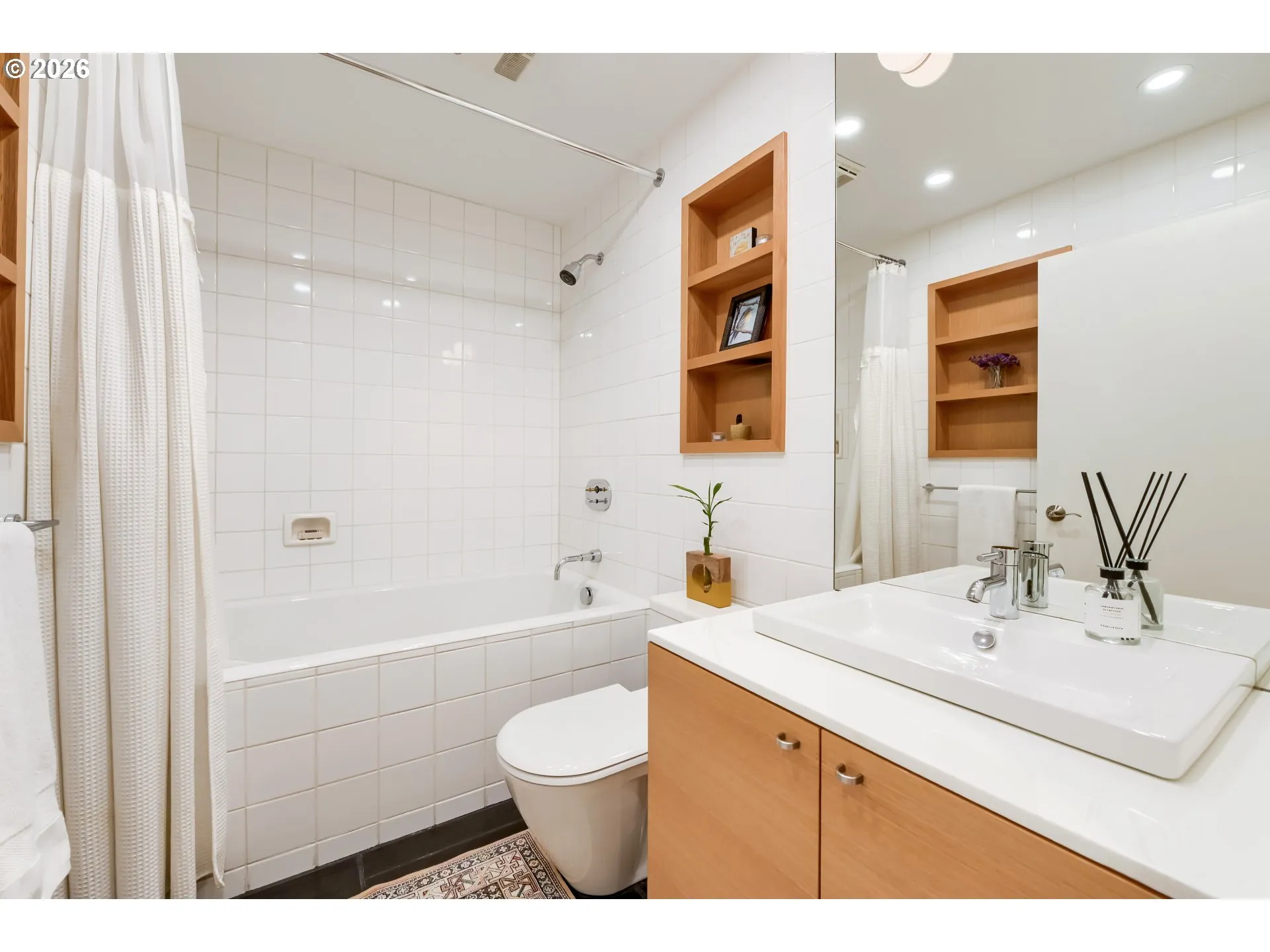 Bathroom-Main