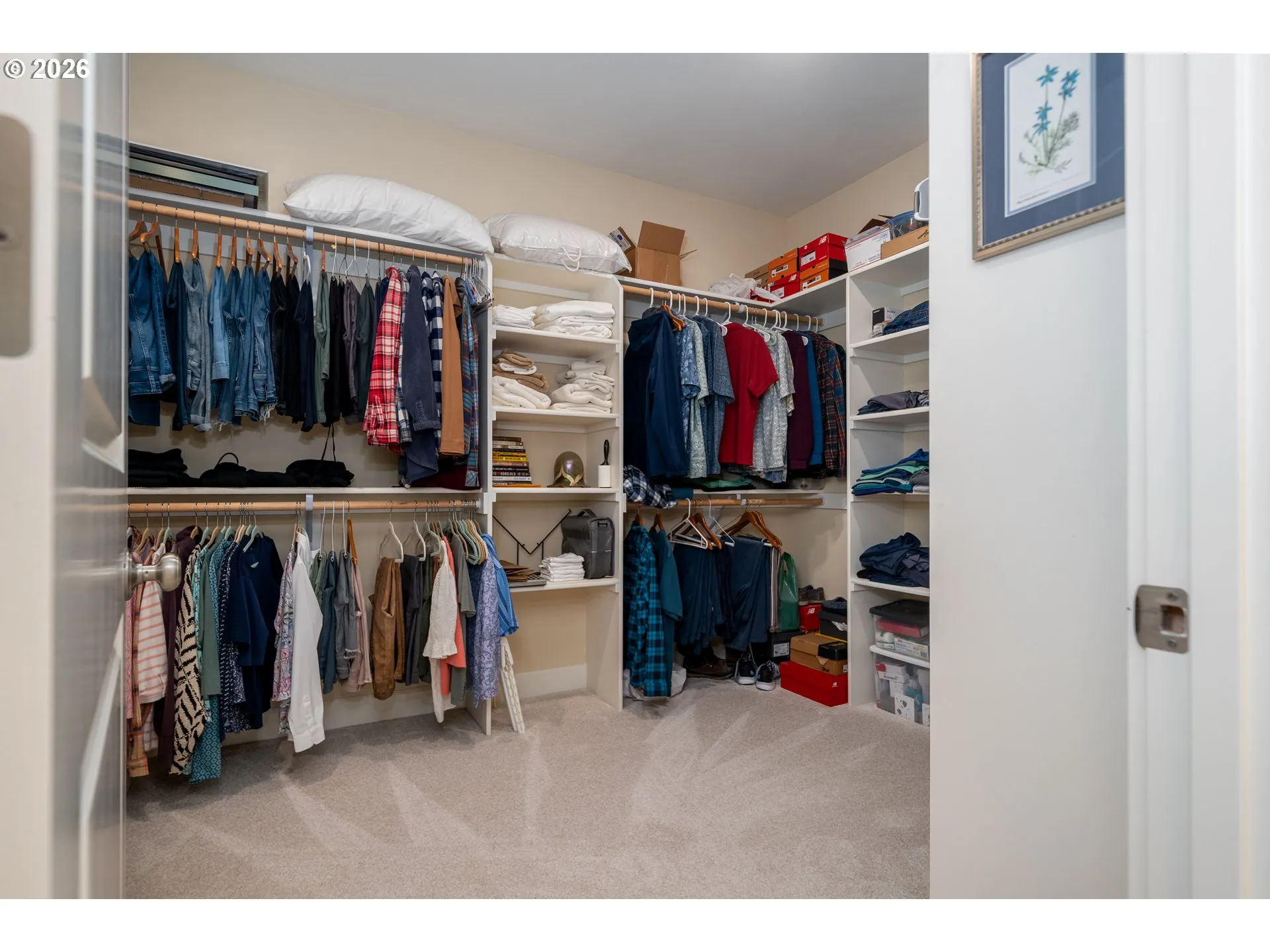 Bedroom, Owner's Suite-Walk-In Closet