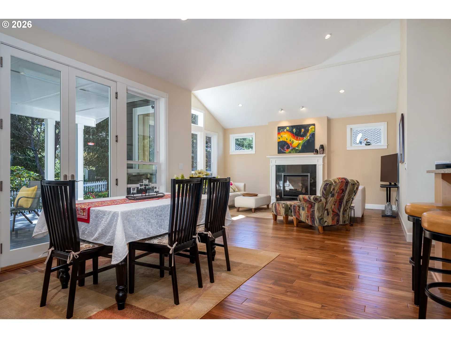Living Room/Dining Room