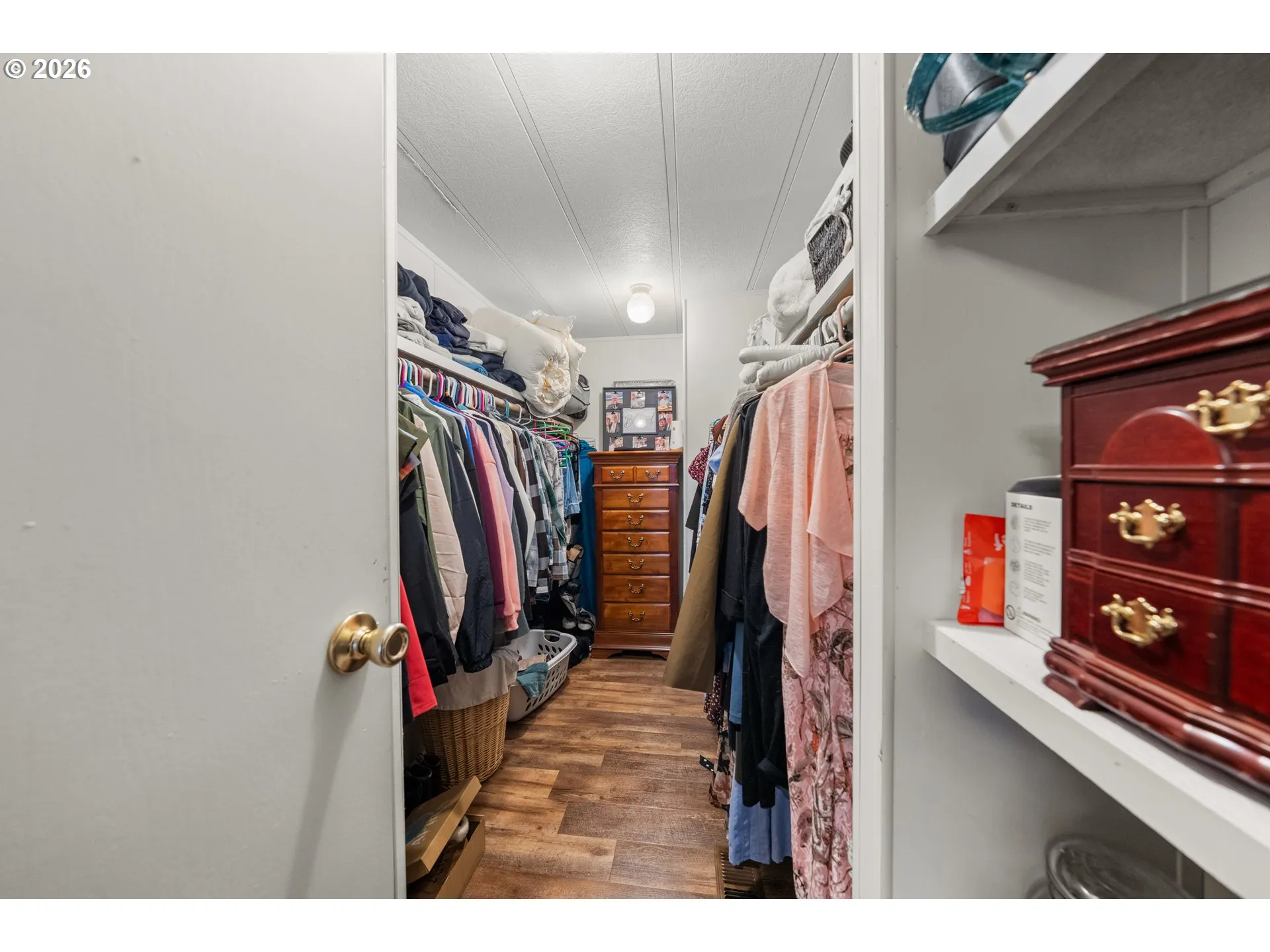 Primary Bedroom-Walk-In Closet