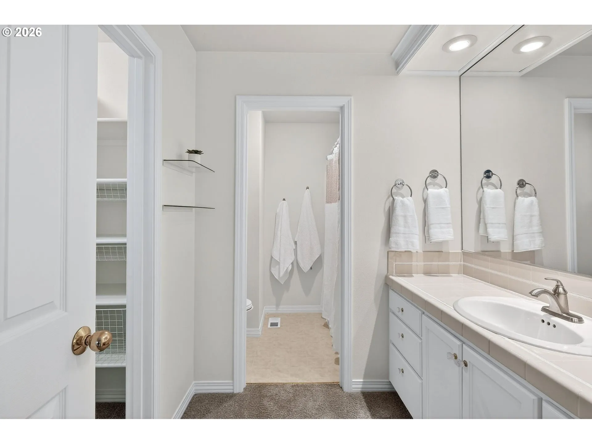 Bathroom, Attached-Main