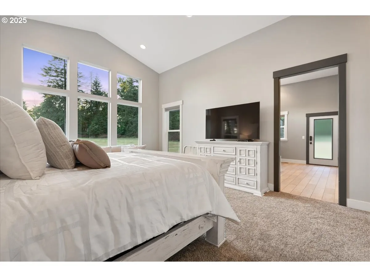 Owner's Suite Bedroom