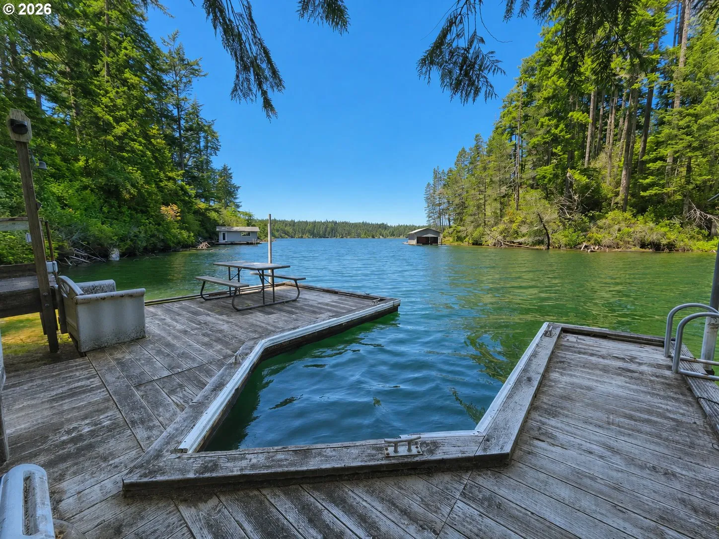 Dock