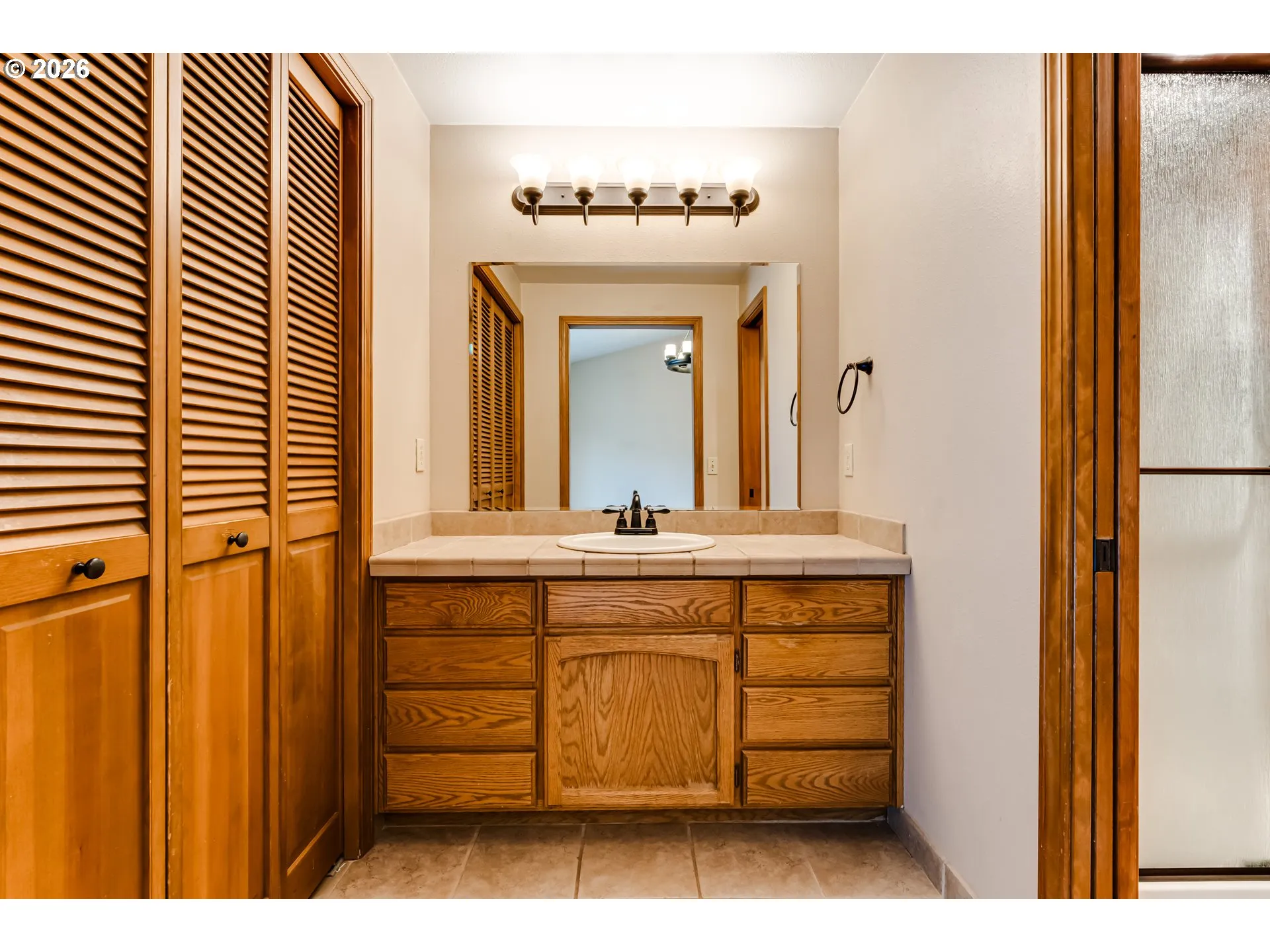 Bedroom, Owner's Suite
