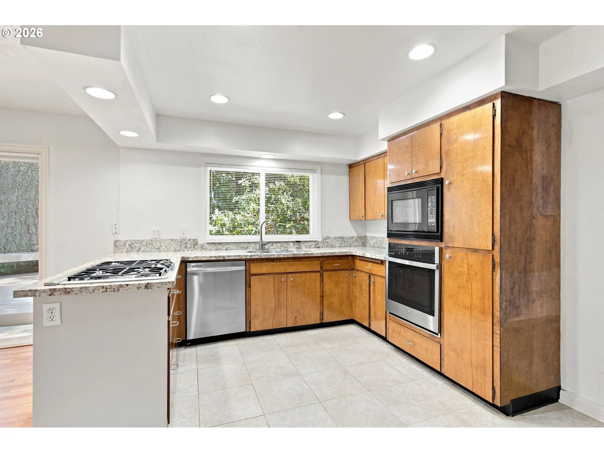 Kitchen-Oven