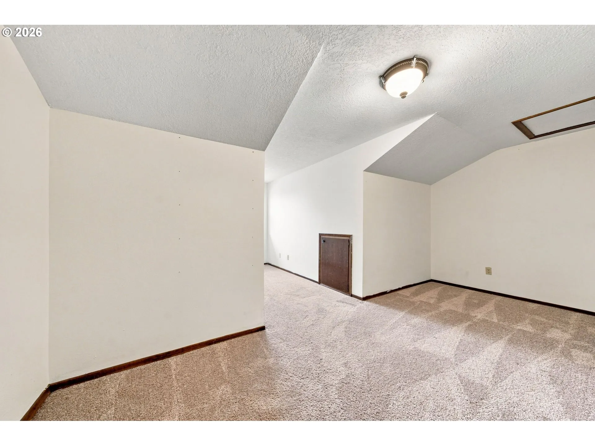 Den/Office-Upper