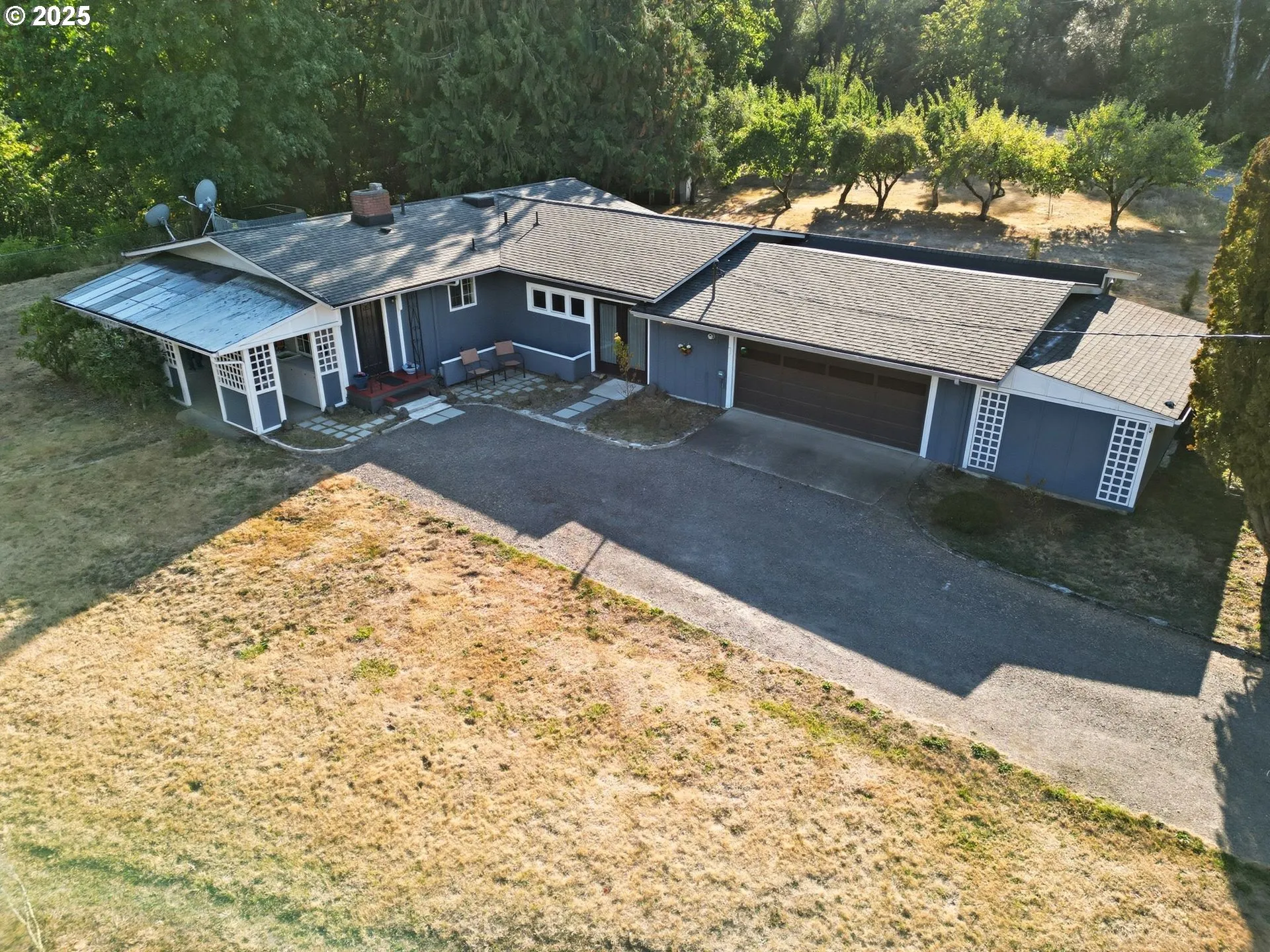Yard-Front