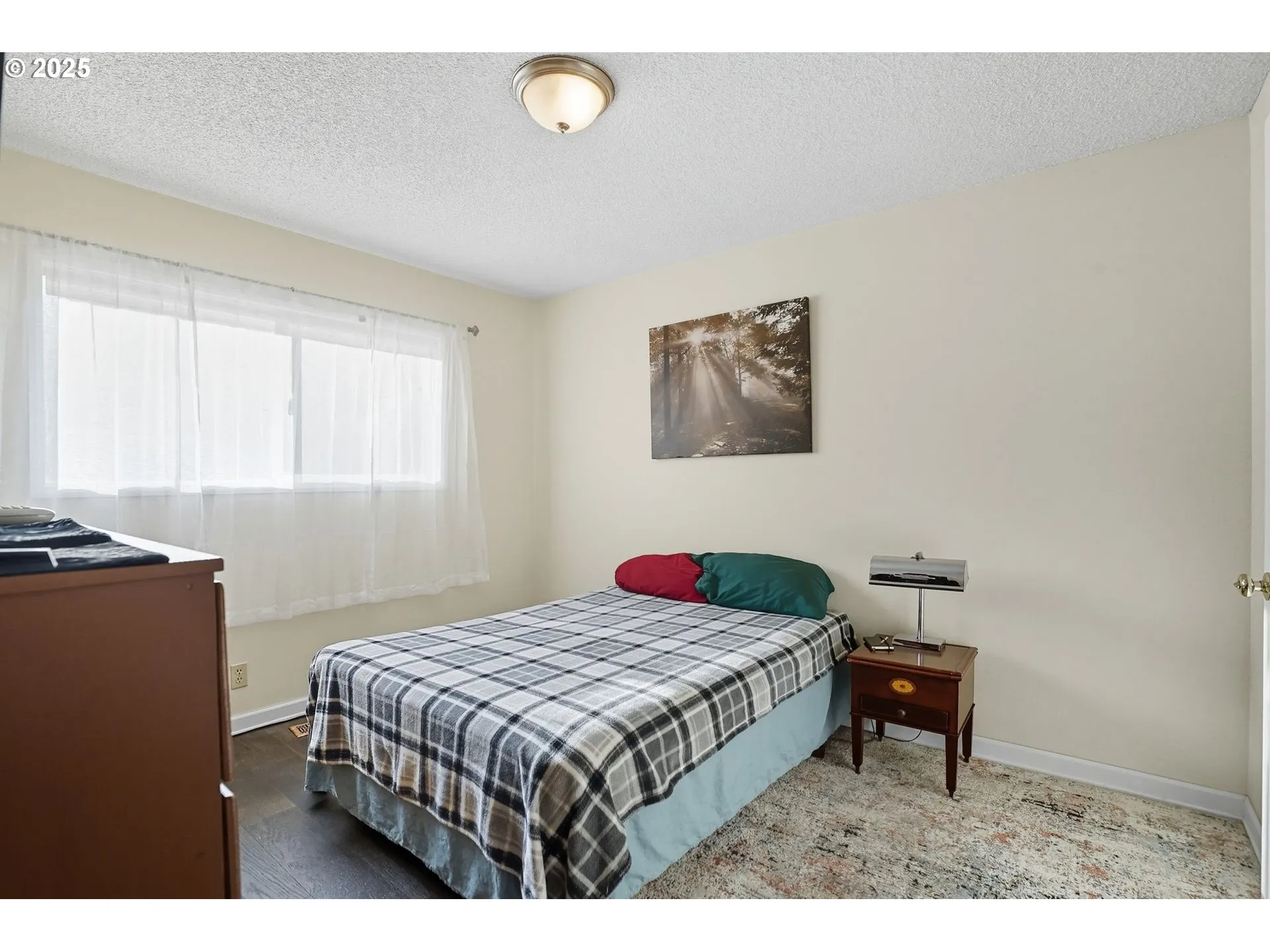 Primary Bedroom-Attached Bathroom