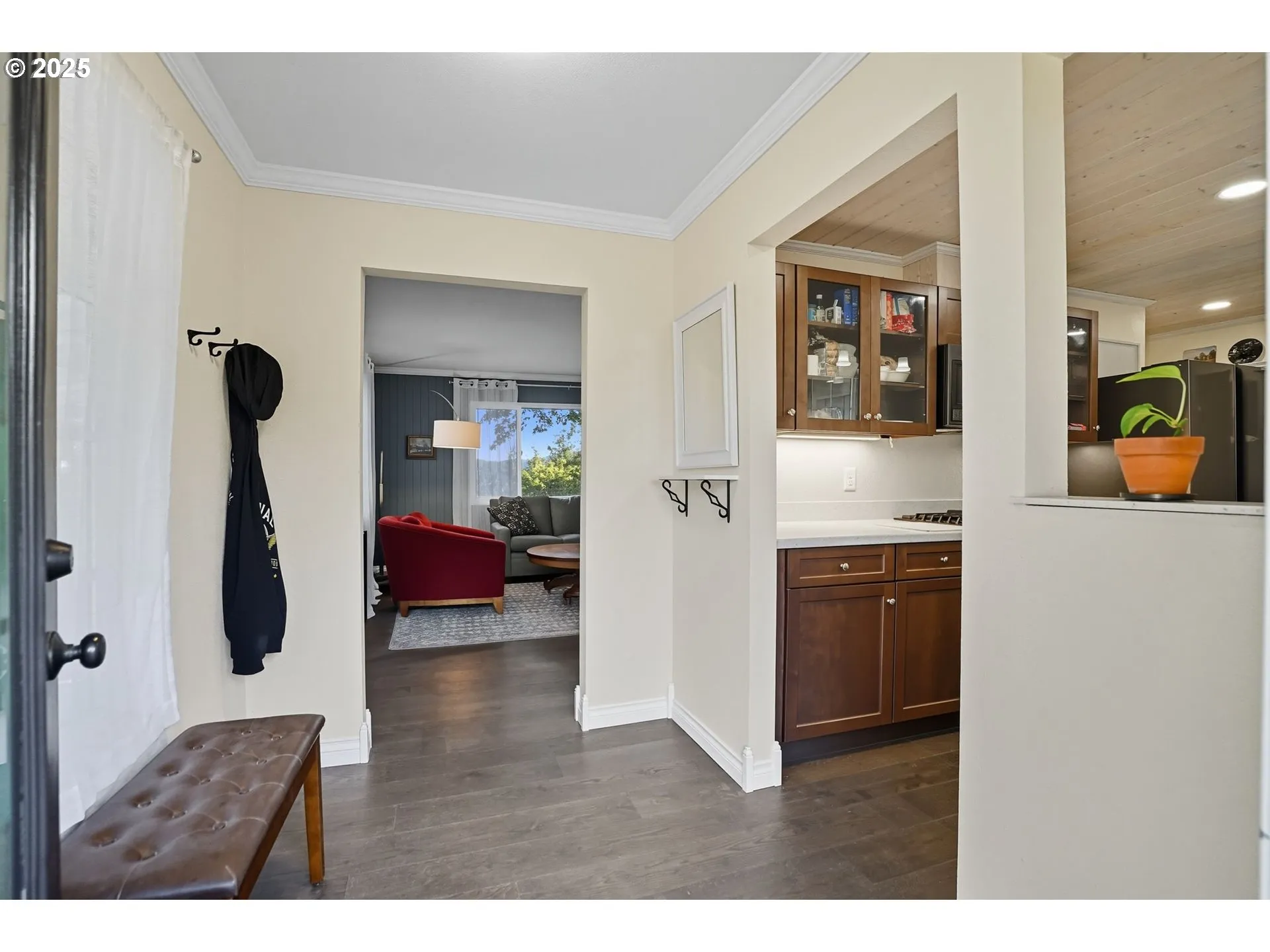 Entrance/Foyer