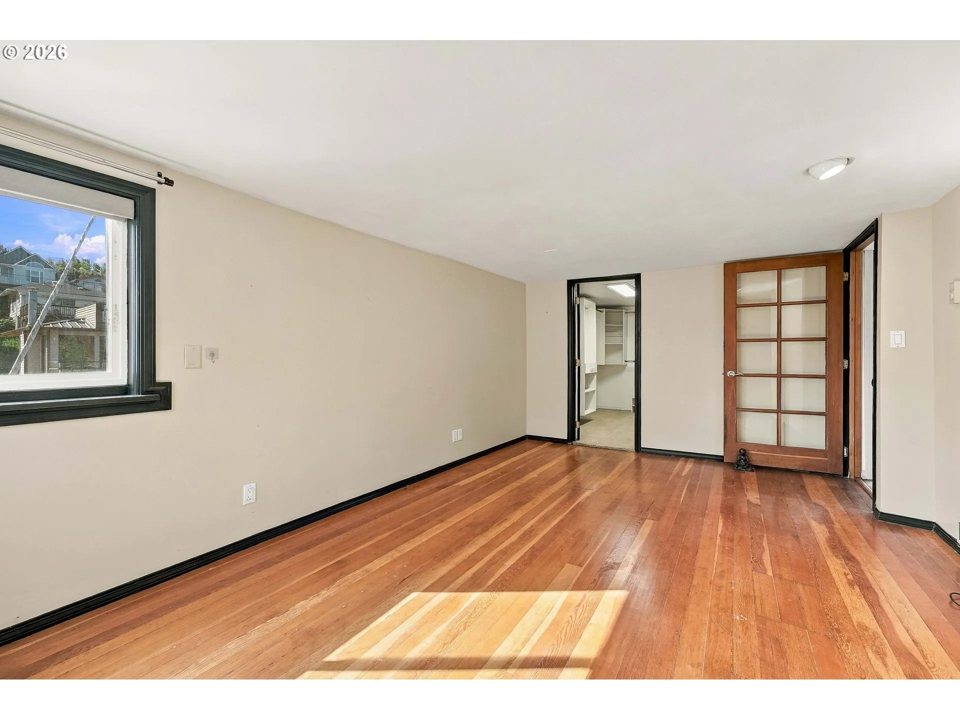 Bedroom, Primary