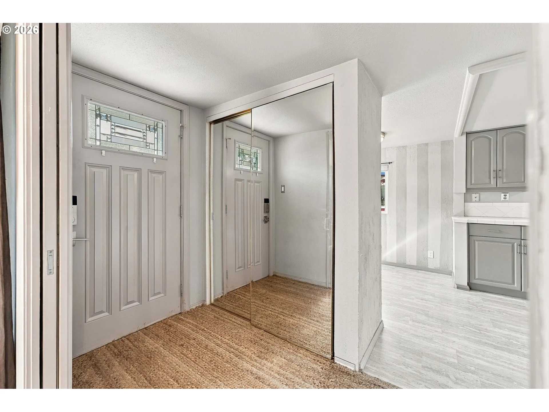 Entrance/Foyer