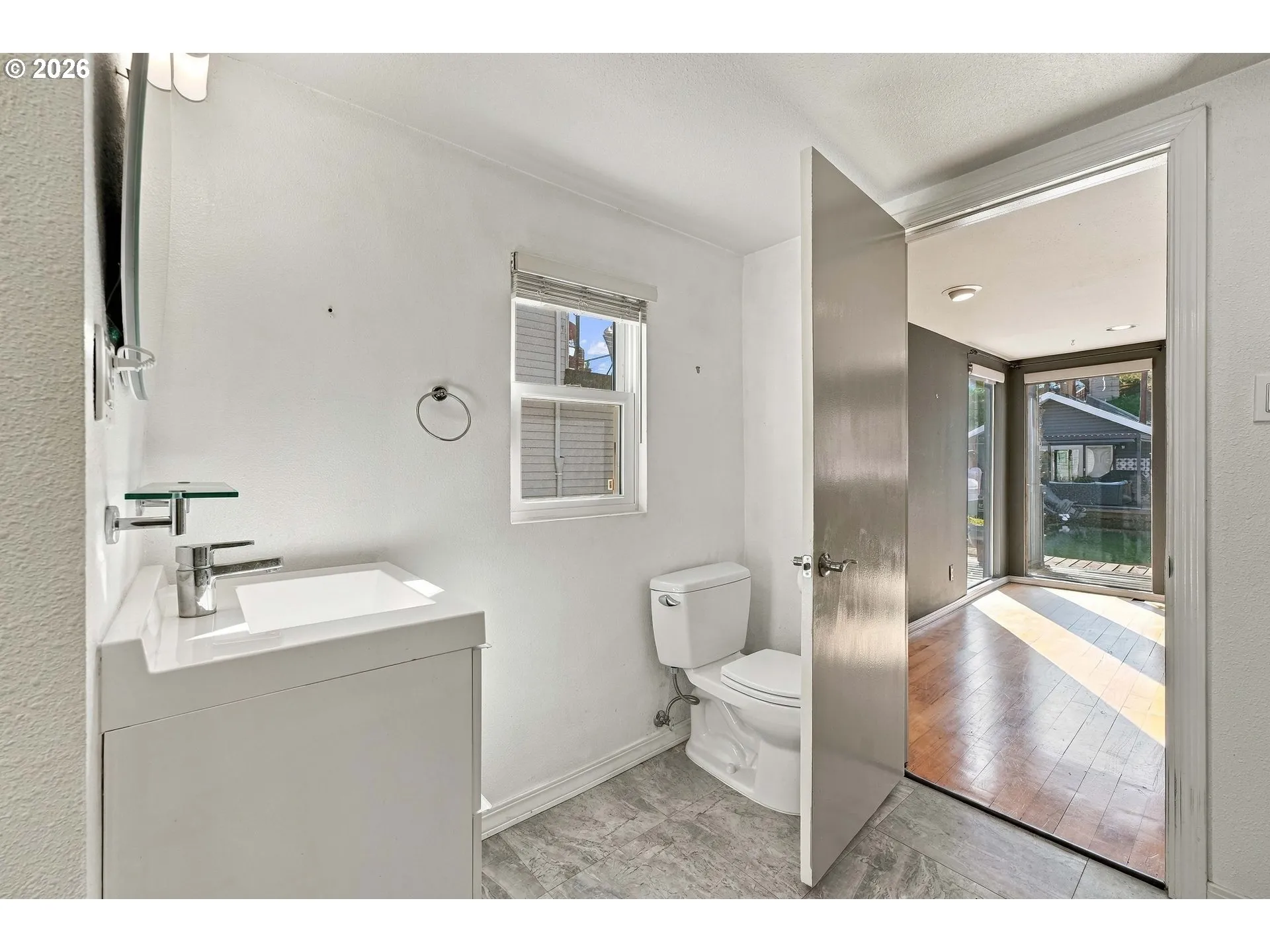 Bathroom-Main