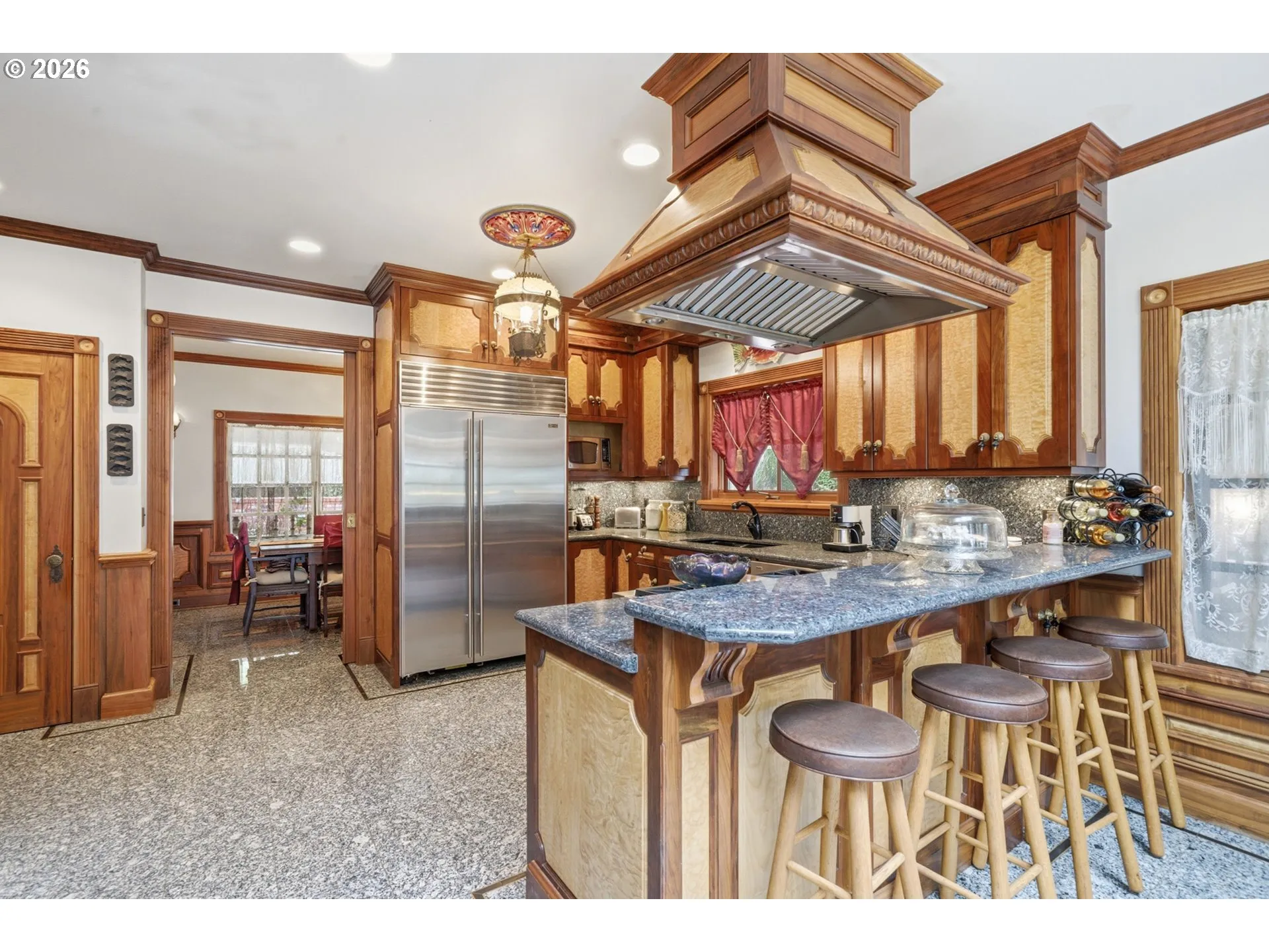 Kitchen-Eating Area