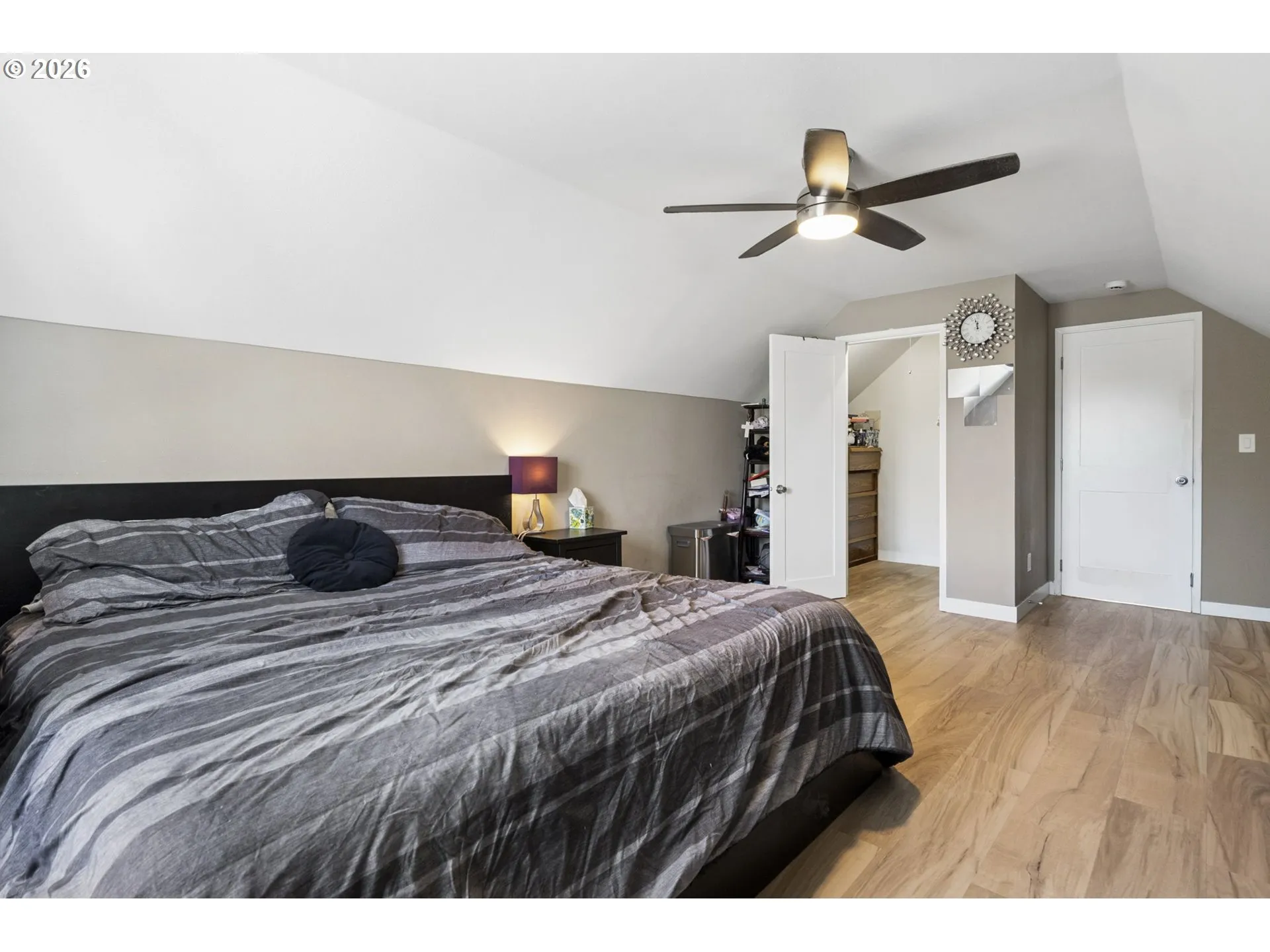 Bedroom-Upper