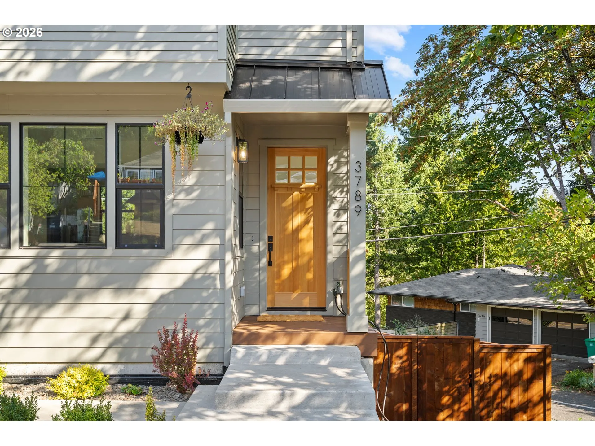 Entrance/Foyer