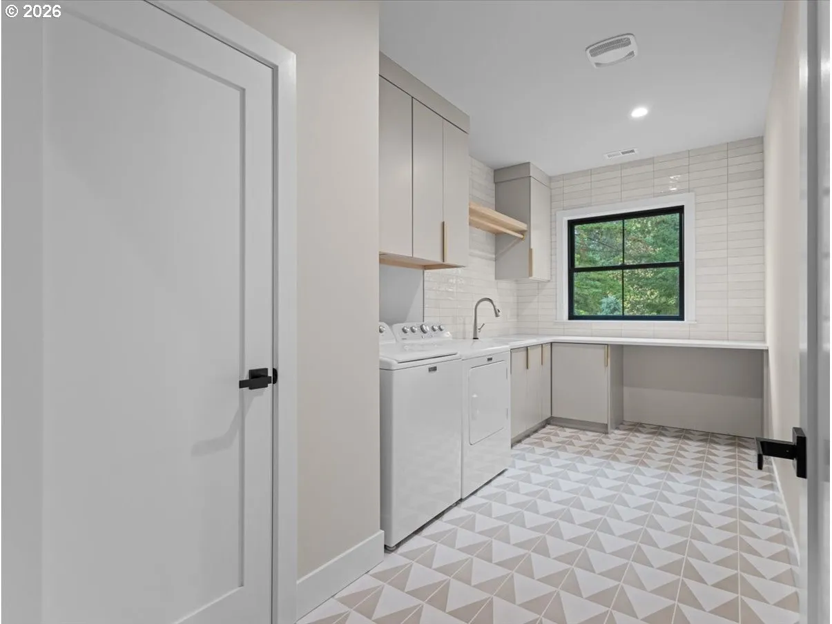 Laundry-Main