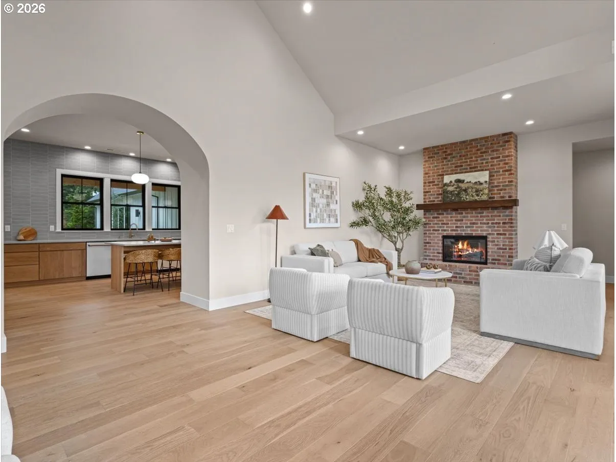 Living Room-Fireplace