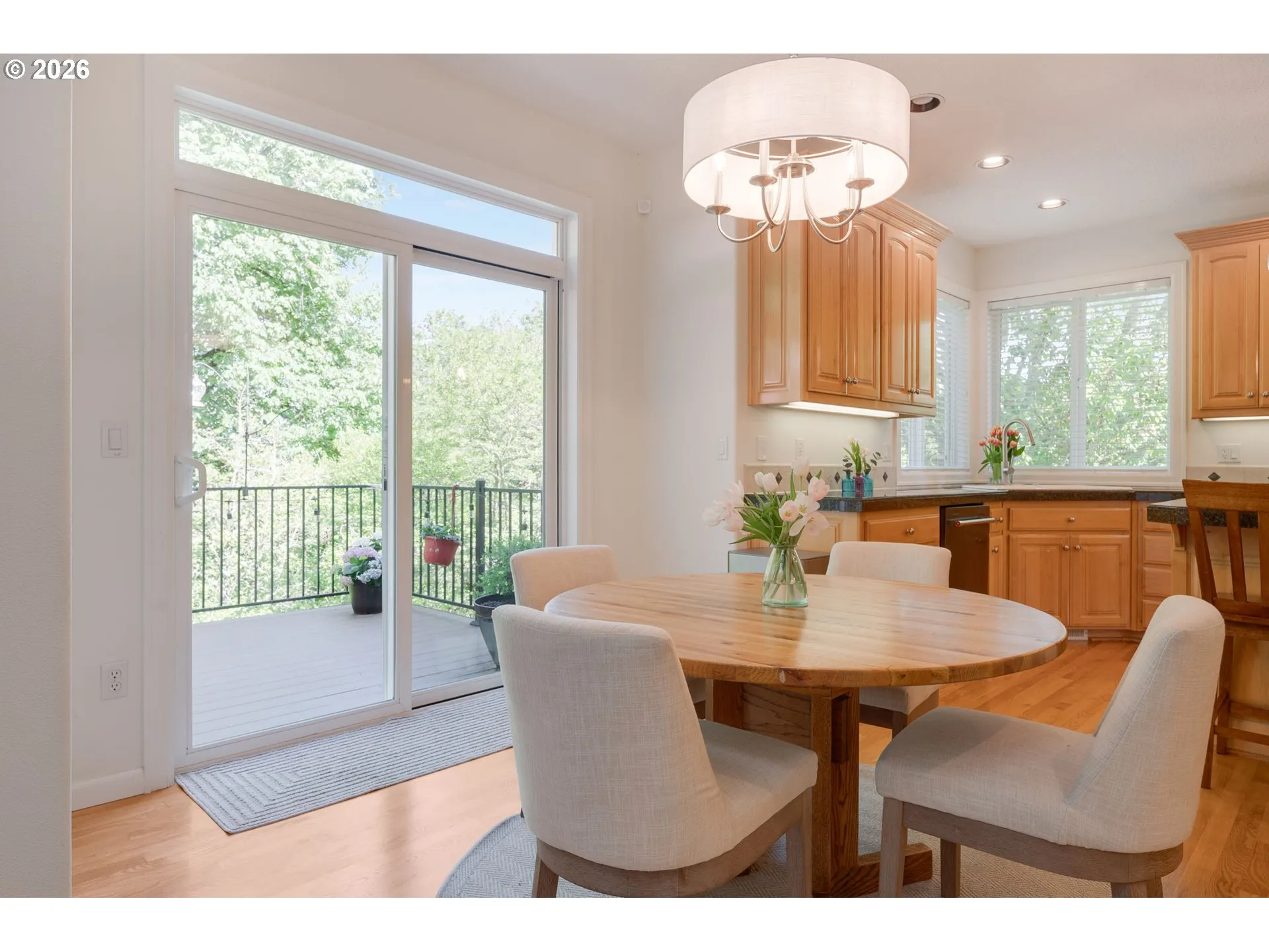 Kitchen/Nook-Eating Area
