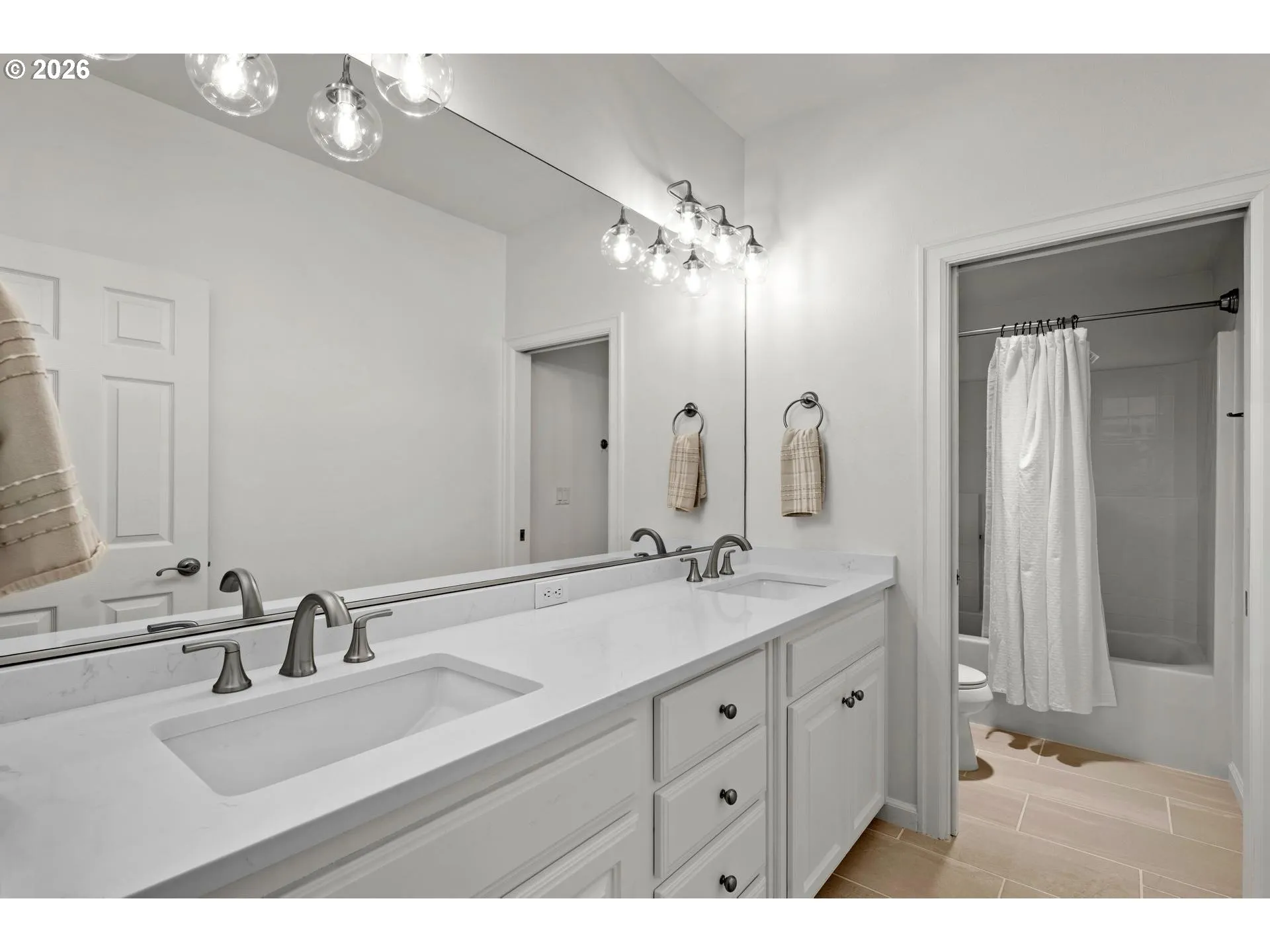 Bathroom-Lower