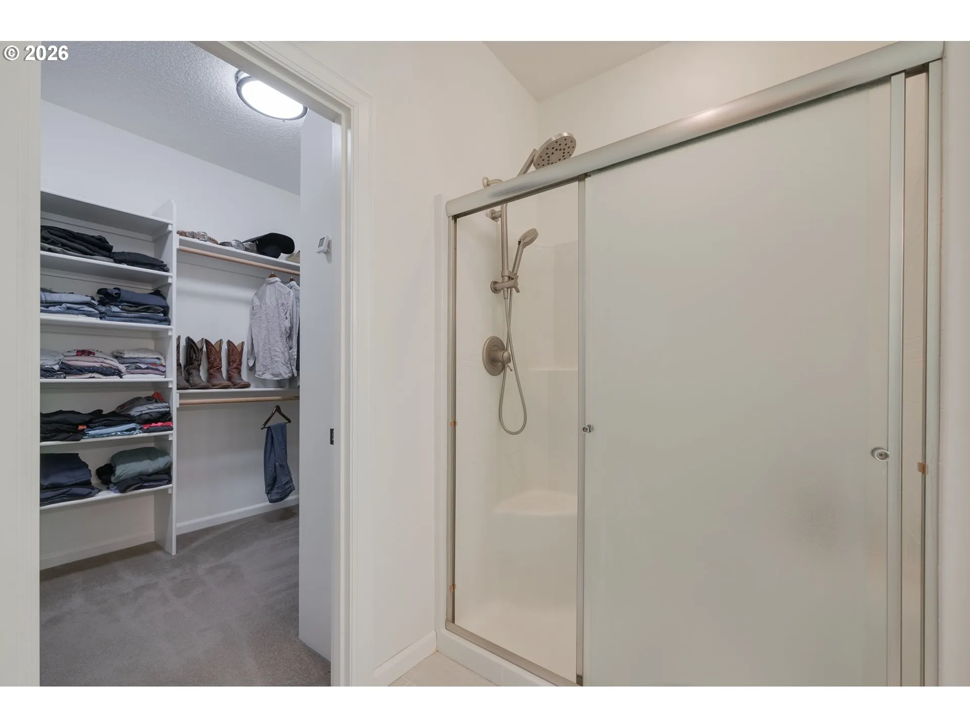 Bathroom-Walk in Shower