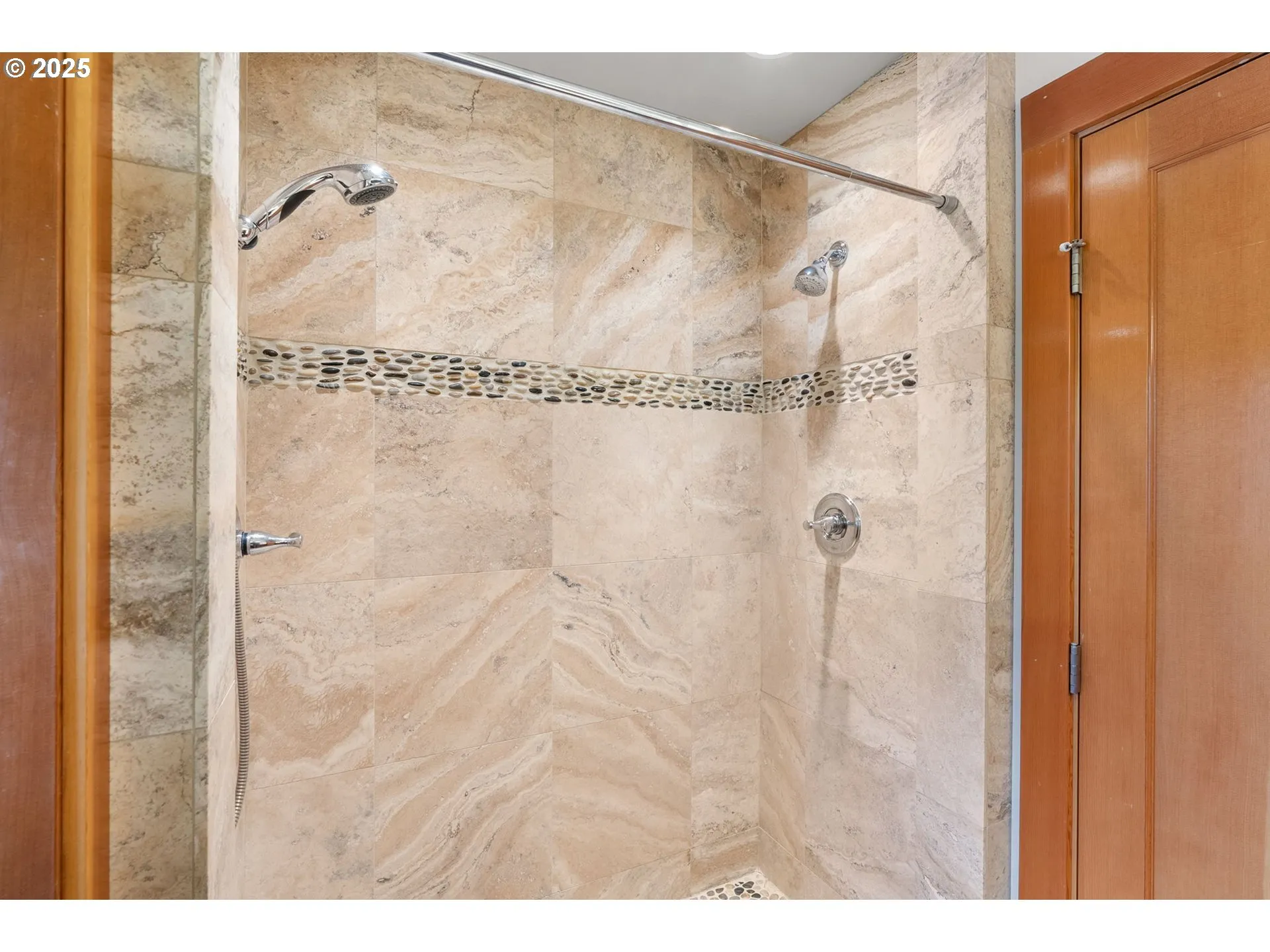Bathroom, Attached-Upper