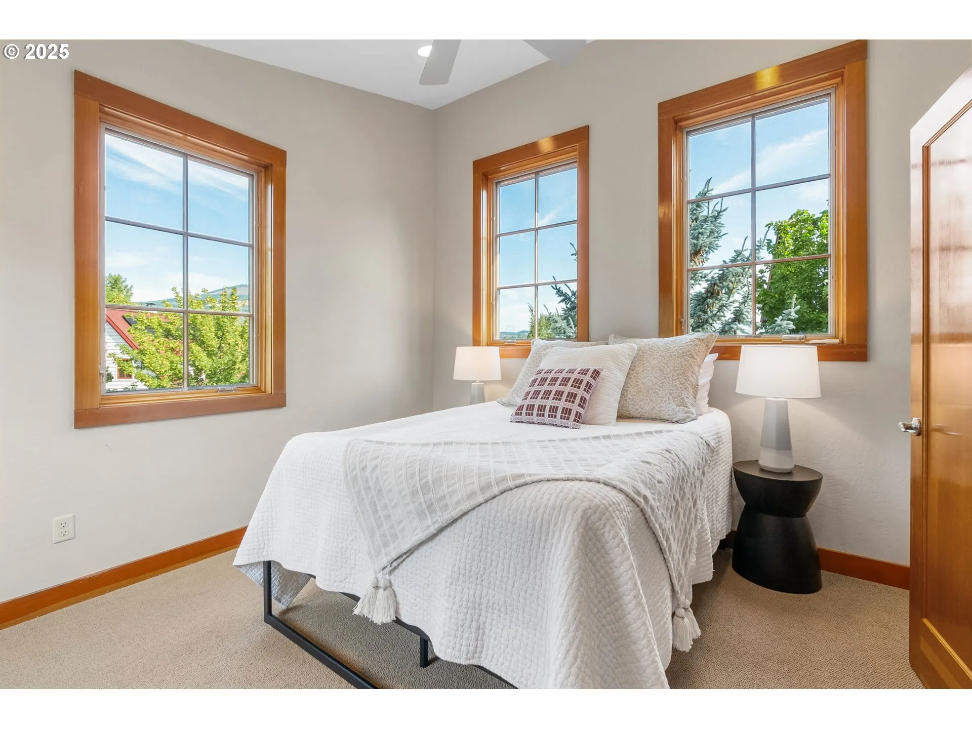 Bedroom-Upper