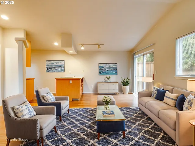 Living Room-Vaulted Ceilings