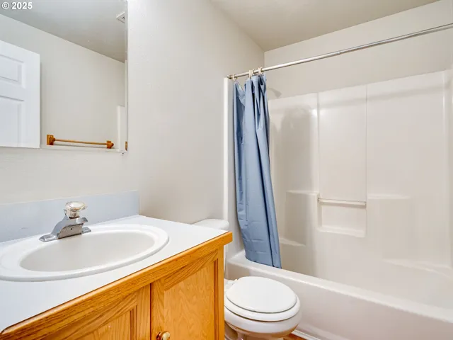 Bathroom-Hall