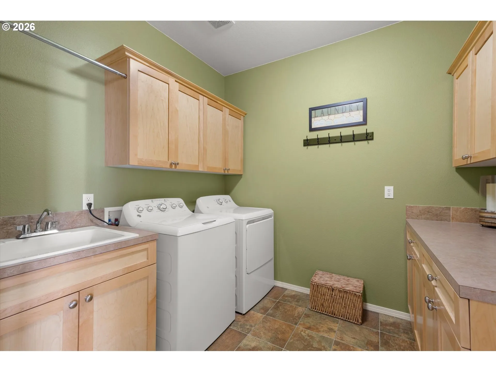 Laundry-Main