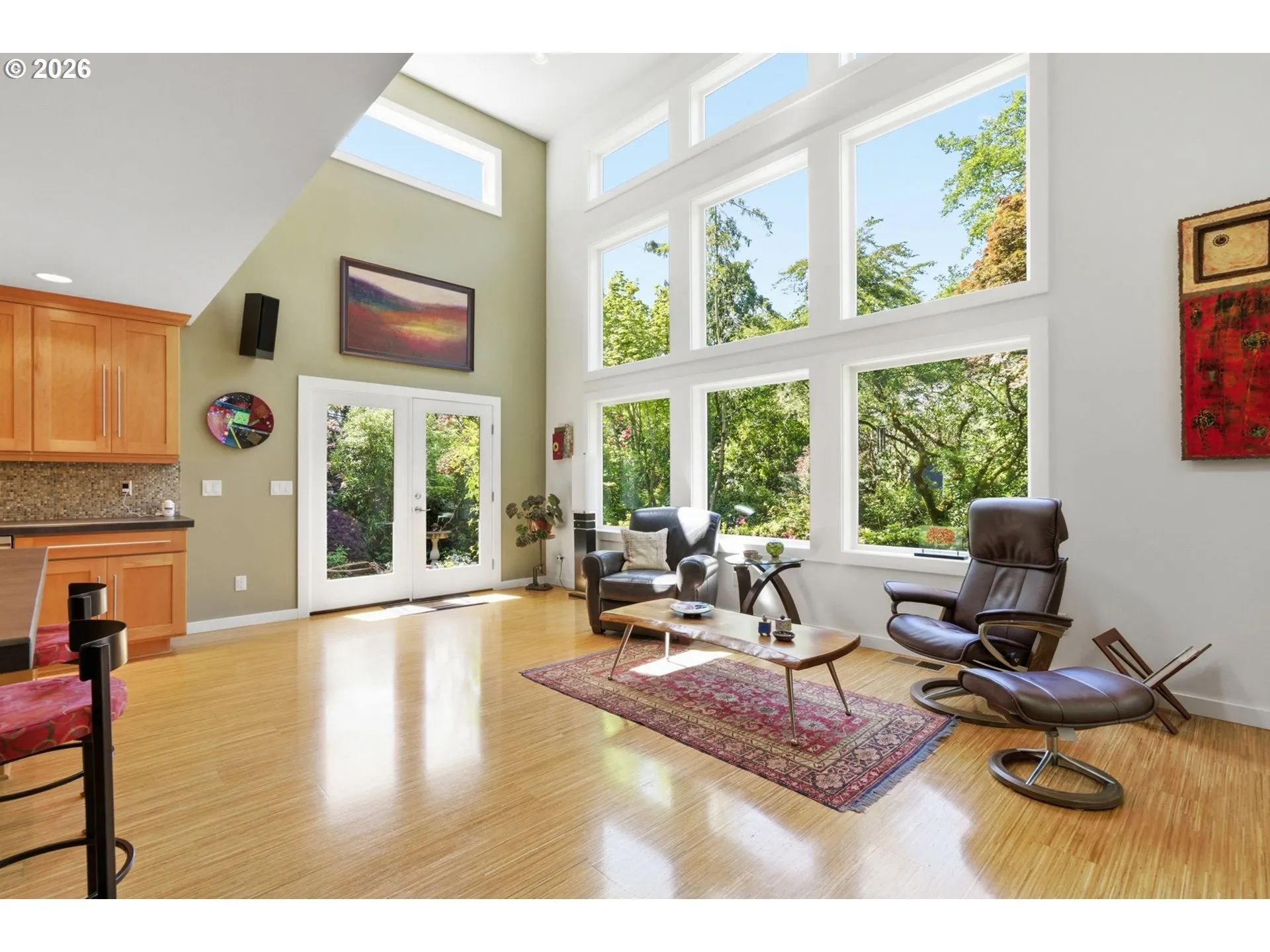 Living Room-Vaulted Ceilings