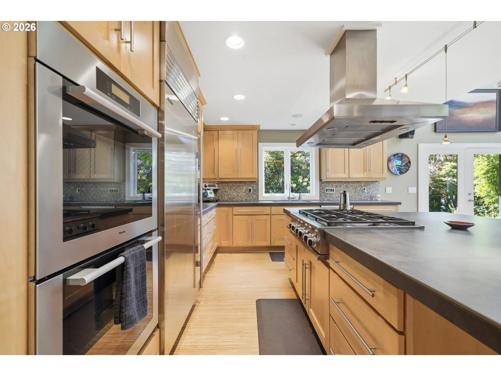 Kitchen-Oven