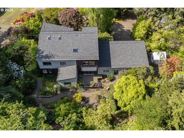View-Aerial
