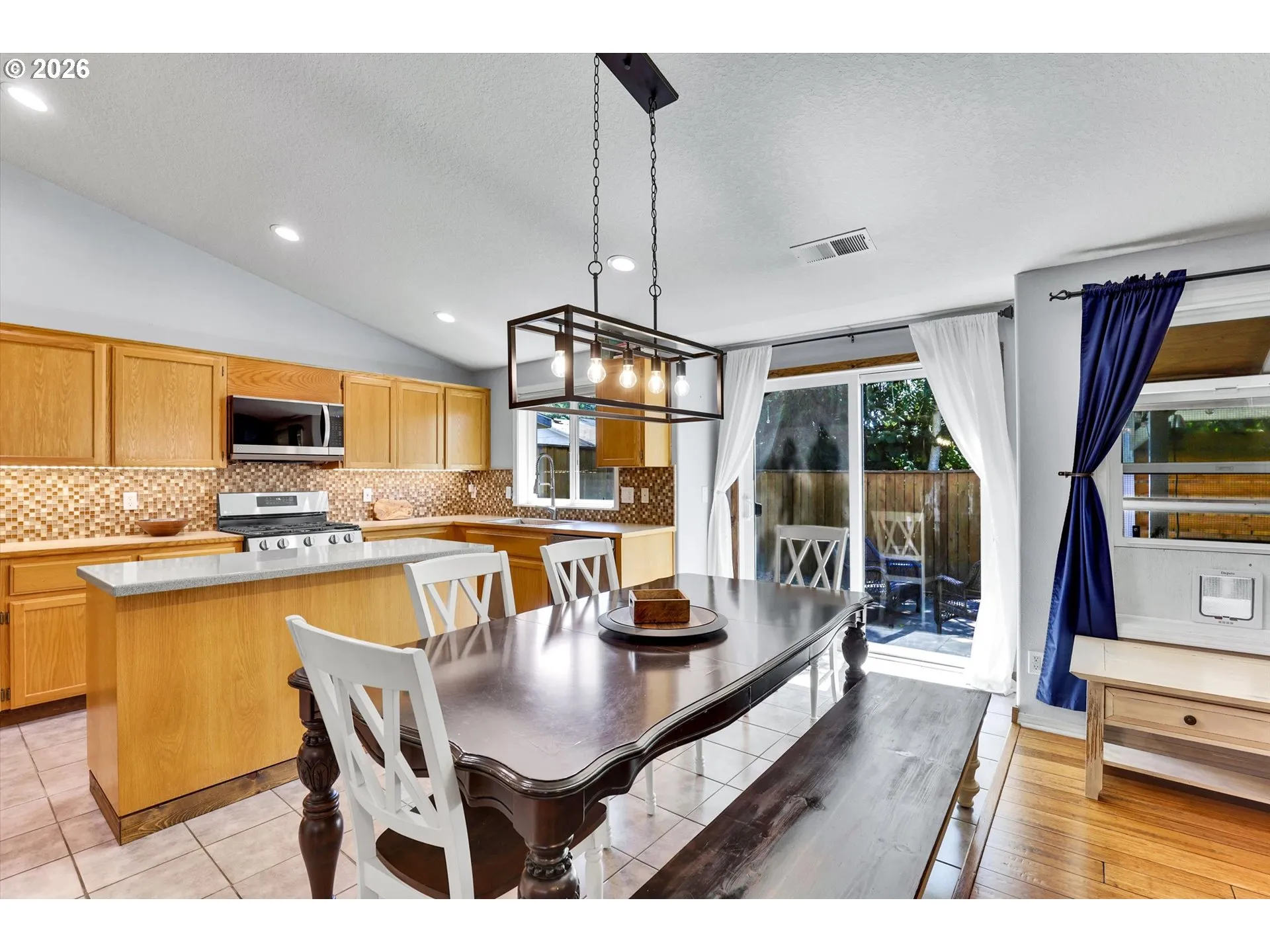 Kitchen/Dining Room