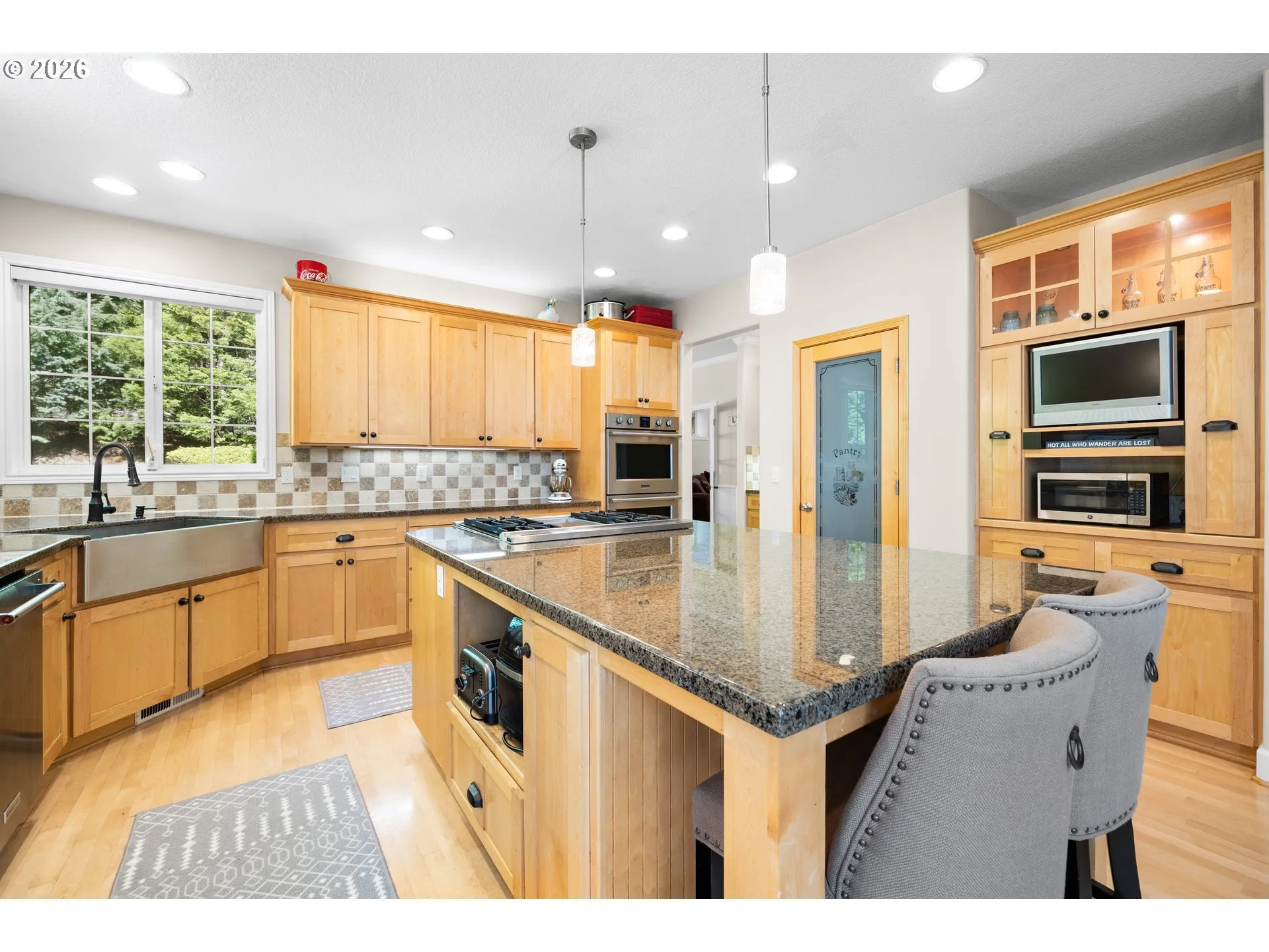 Kitchen-Island